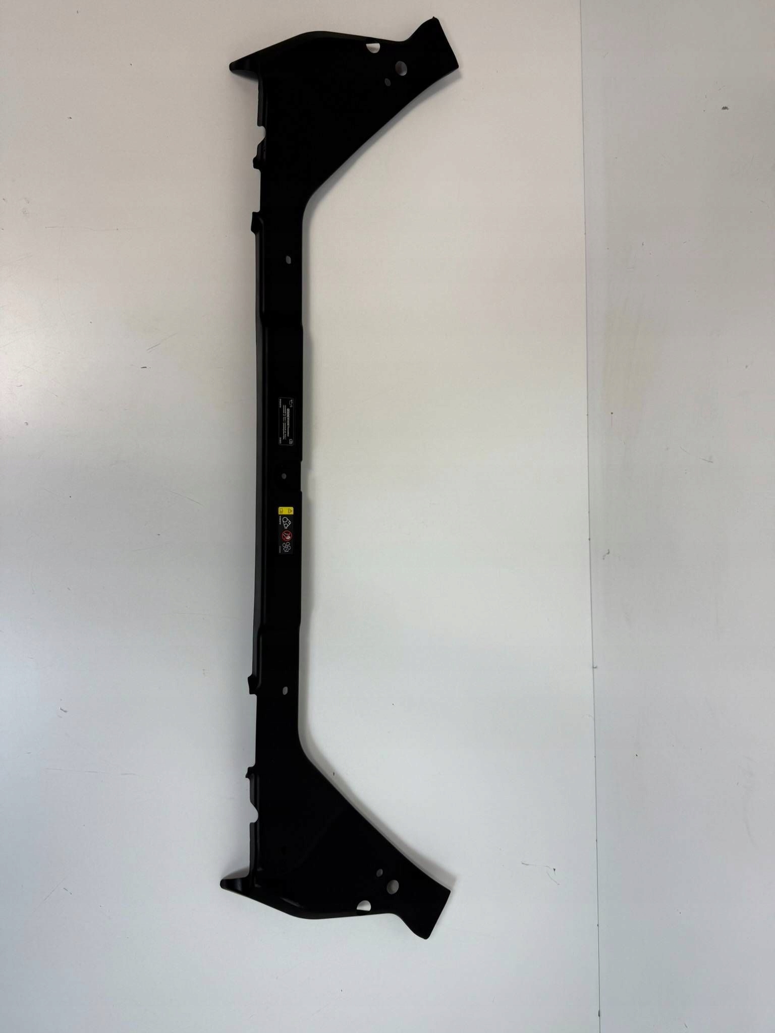 Volvo V60 II 2022 cache face avant avant 32277308