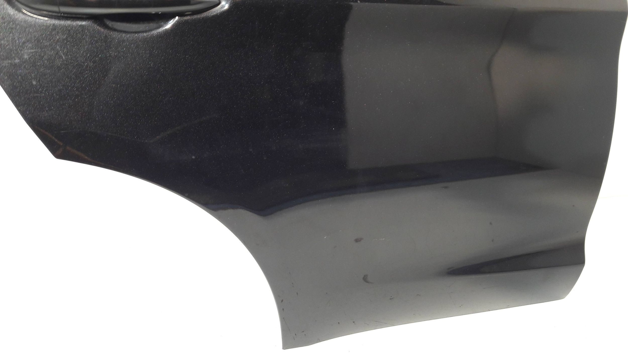 Alfa Romeo Stelvio Tür hinten