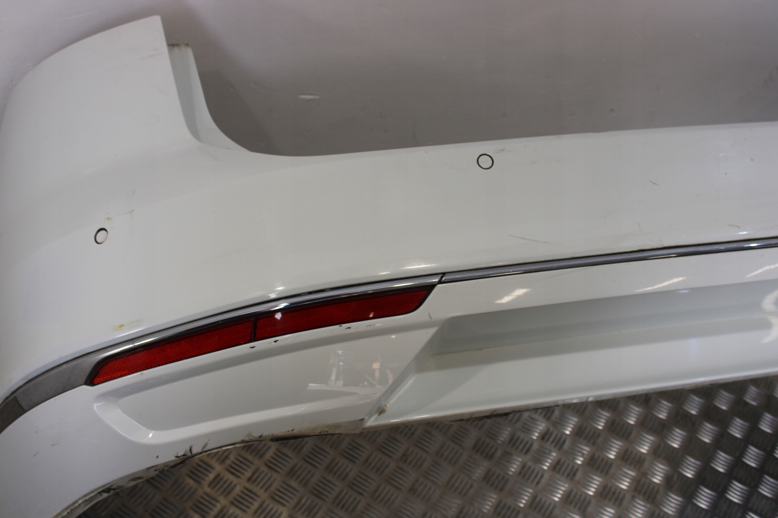 bumper rear part rear complete 4 X PDC VW PASSAT B8 3G0 3G9 KOMBI
