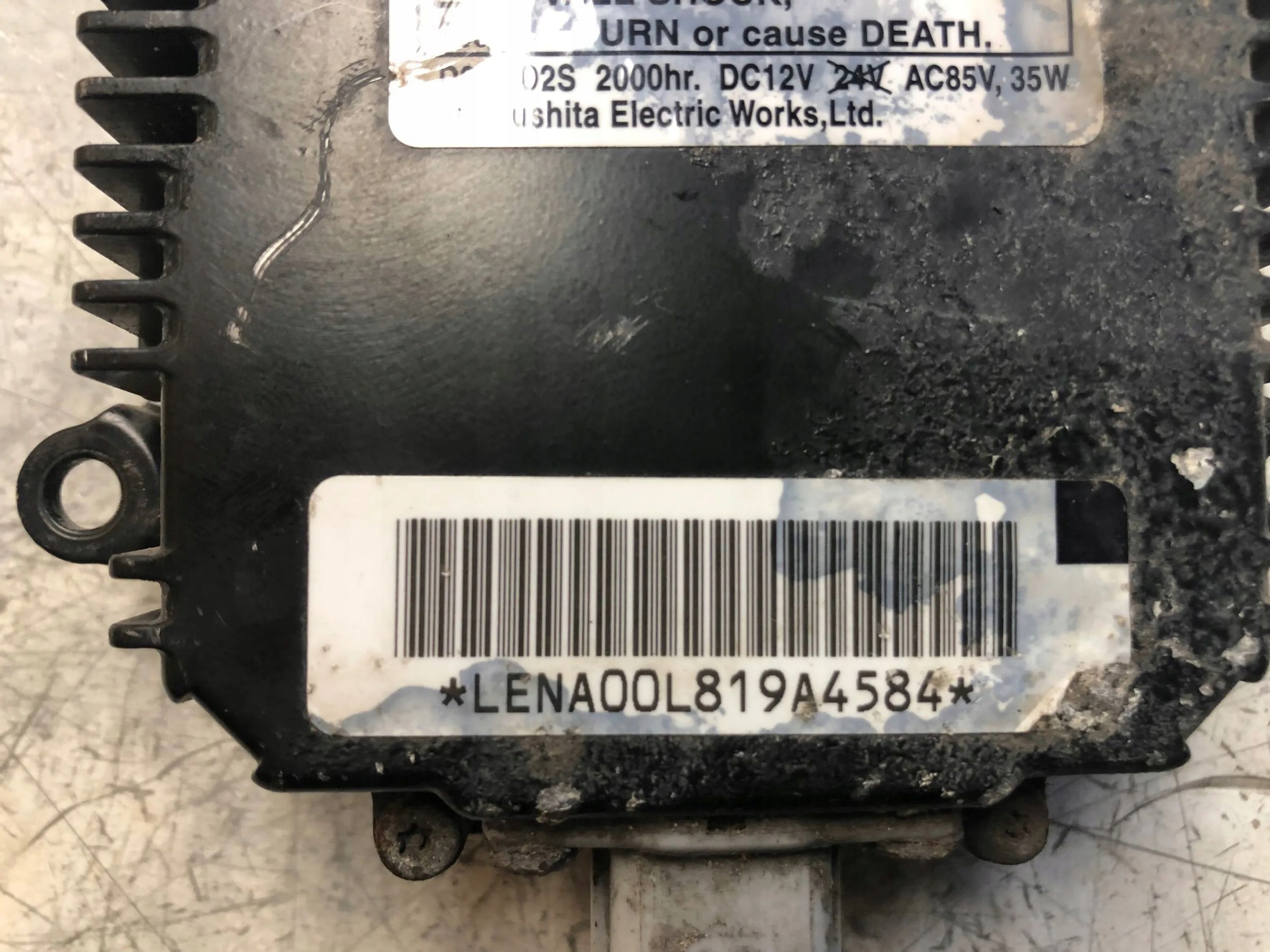 control unit XENON NISSAN 350Z LENA00L819A4584