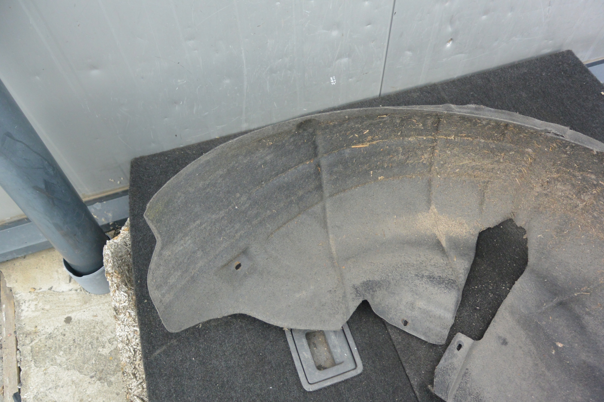 VW PASSAT CC LIFT Radschale links heck hinten Original BDB