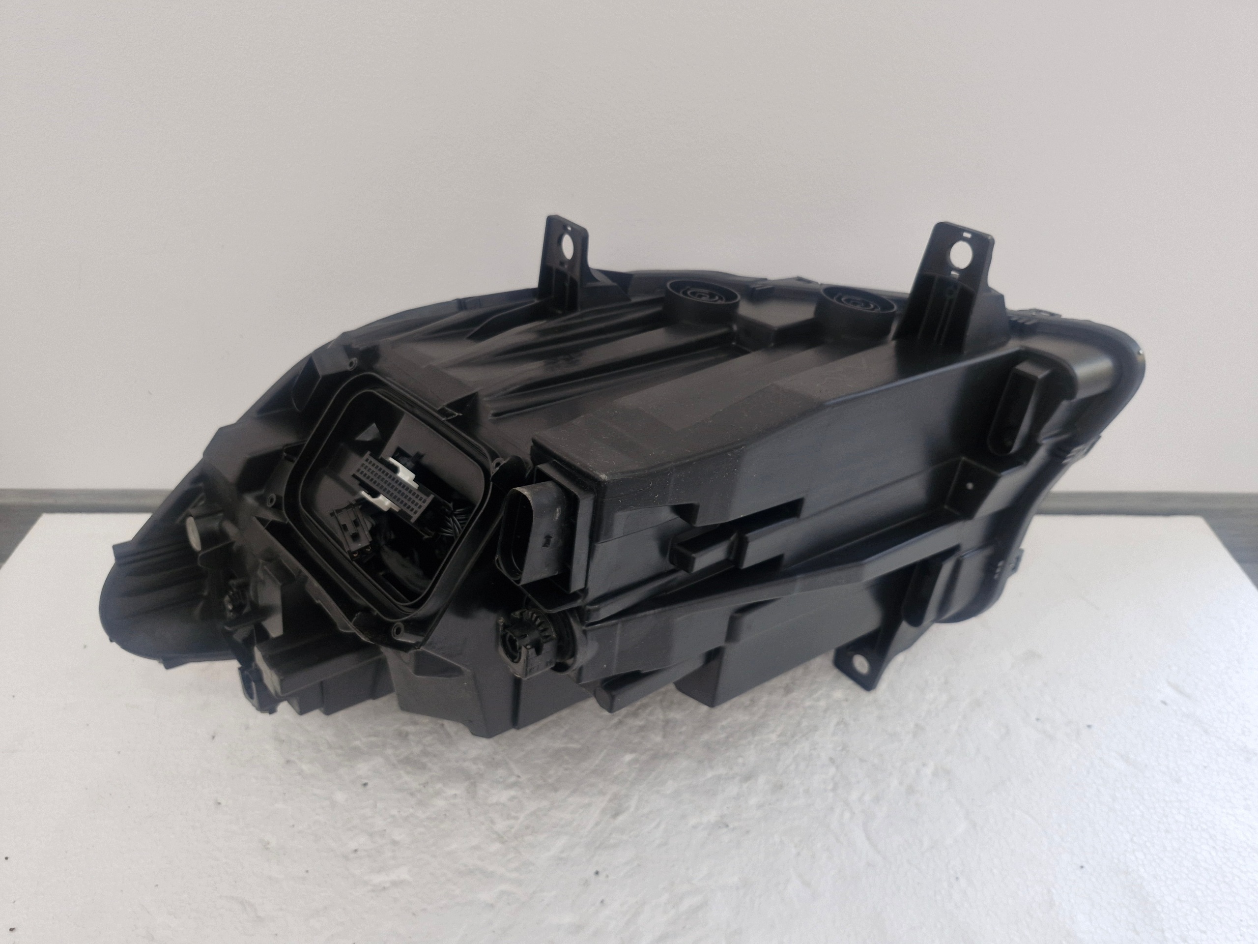 light right Mercedes Sprinter W907 W910 FULL LED
