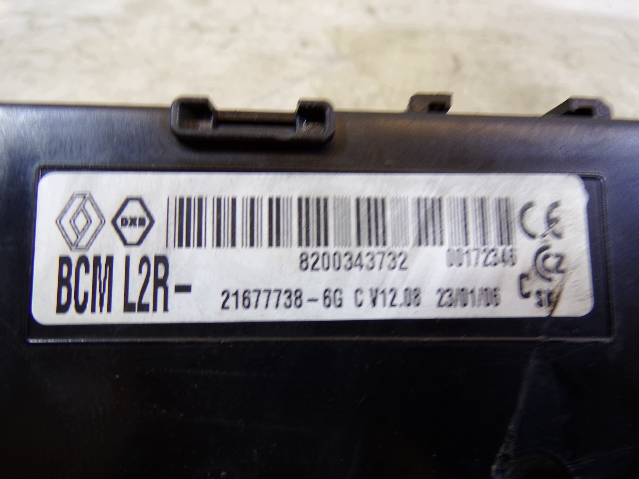 running board STARTOWY RENAULT CLIO 3 III 1.2 8200522357 KUPUJ PO IDENT. NUMERACH