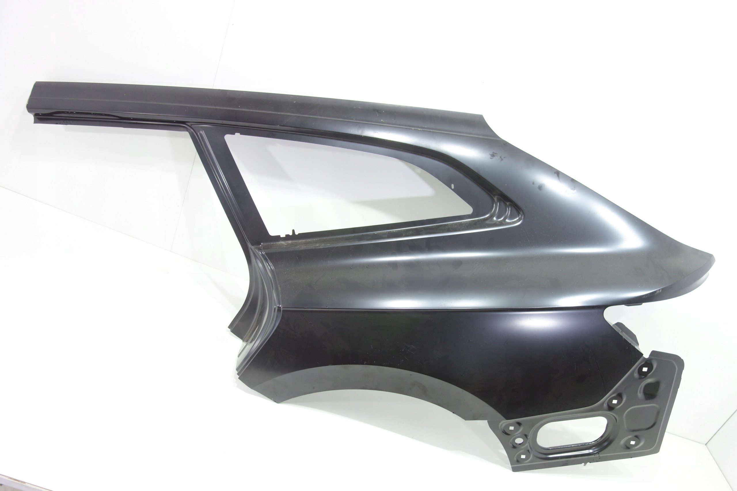 BŁOTNIK TYŁ LEWY VW ARTEON KOMBI 2021-