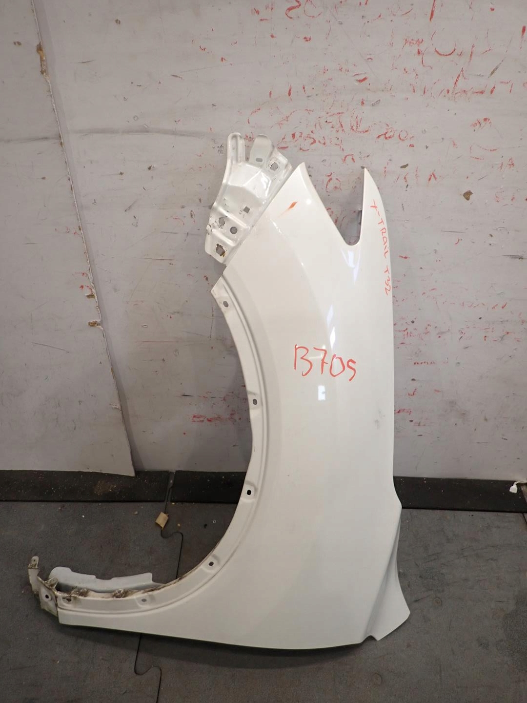 fender front front left NISSAN X-TRAIL T32 2014