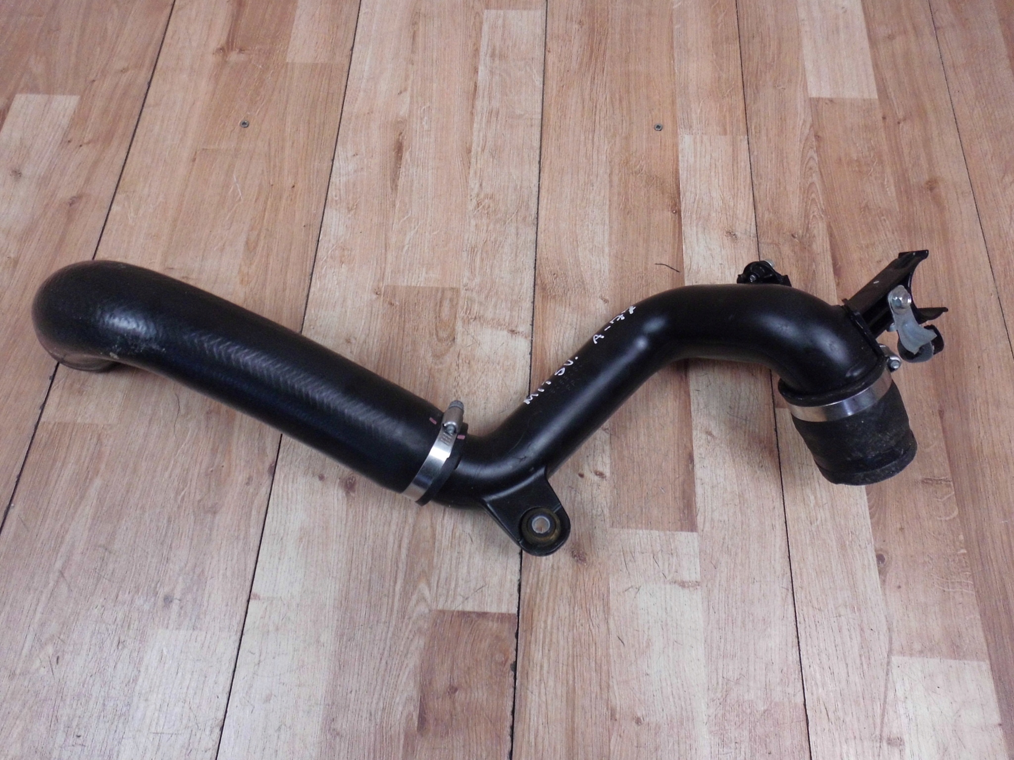 Mitsubishi Eclipse Cross 1.5 trouba hadice intercoolera 1505B076