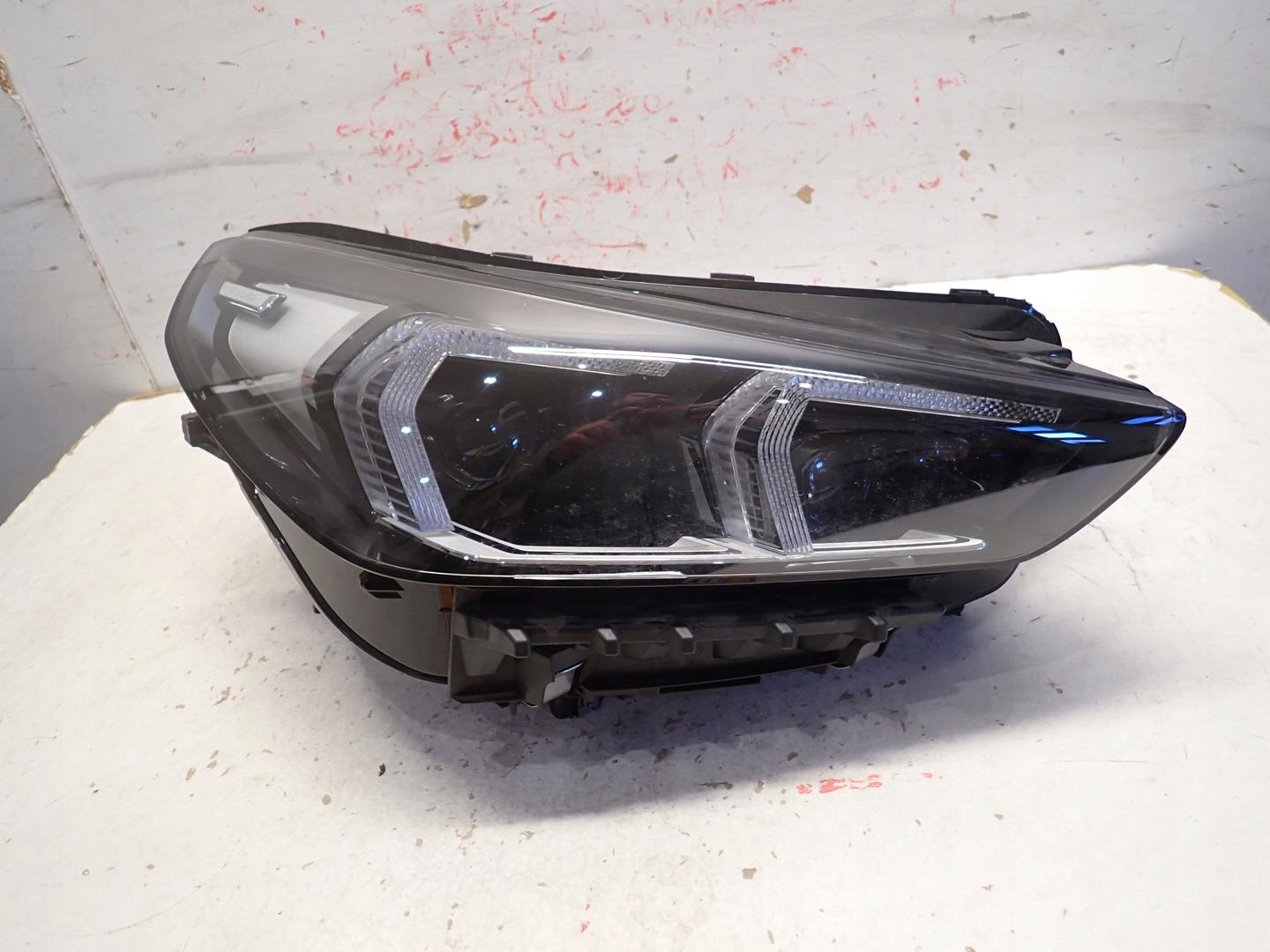 light front front right BMW X1 U11 2022- FULL LED 5A9A228