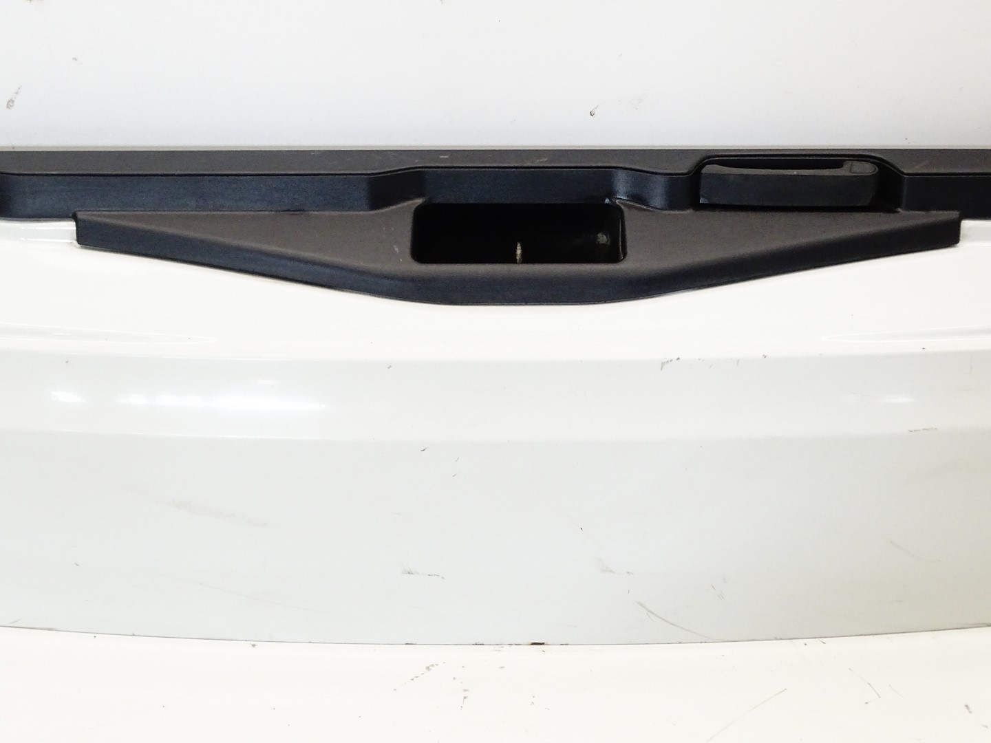 trunk door cover boot BURTA rear part rear lower BMW X5 E70 BIALA