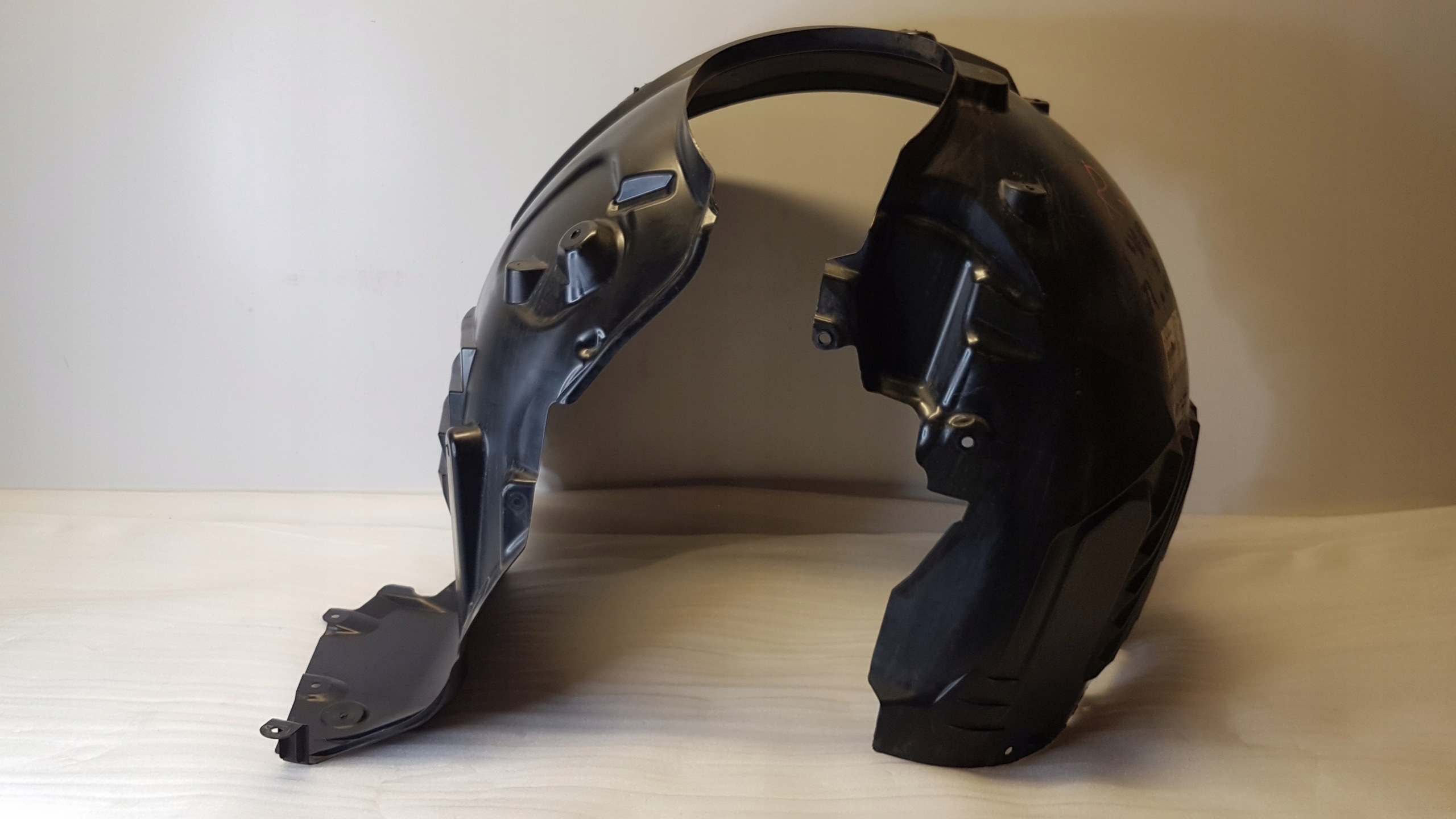 mudguard left front BMW 1 F70 2 F74 9629831