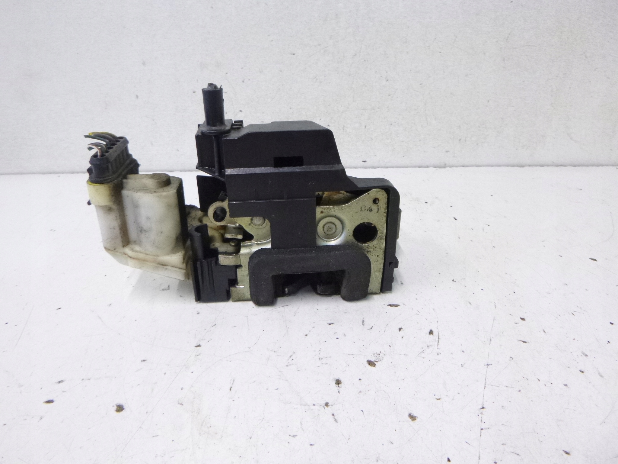 lock door front right Fiat Doblo and 03r.