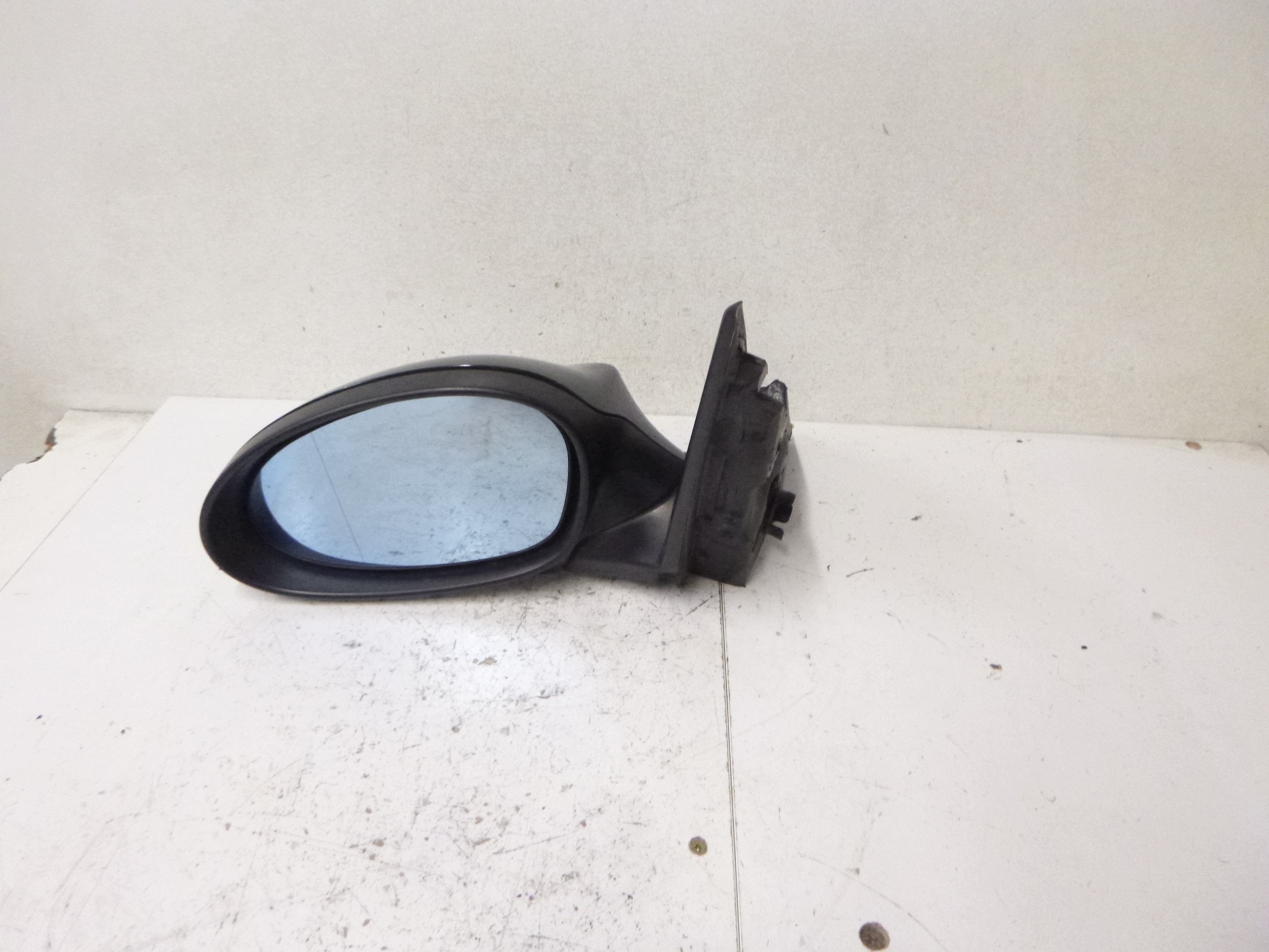 spiegel vorne links BMW 1 E81 E87 LCI A35/5 MONACOBLAU 5 PIN OE