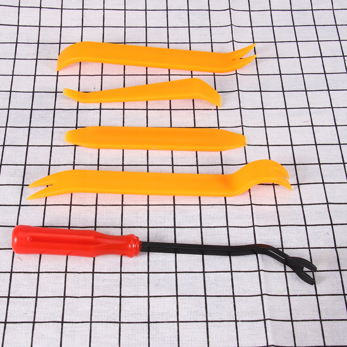 PINY SAMOCHODOWE SAMOCHODY Producent części inny