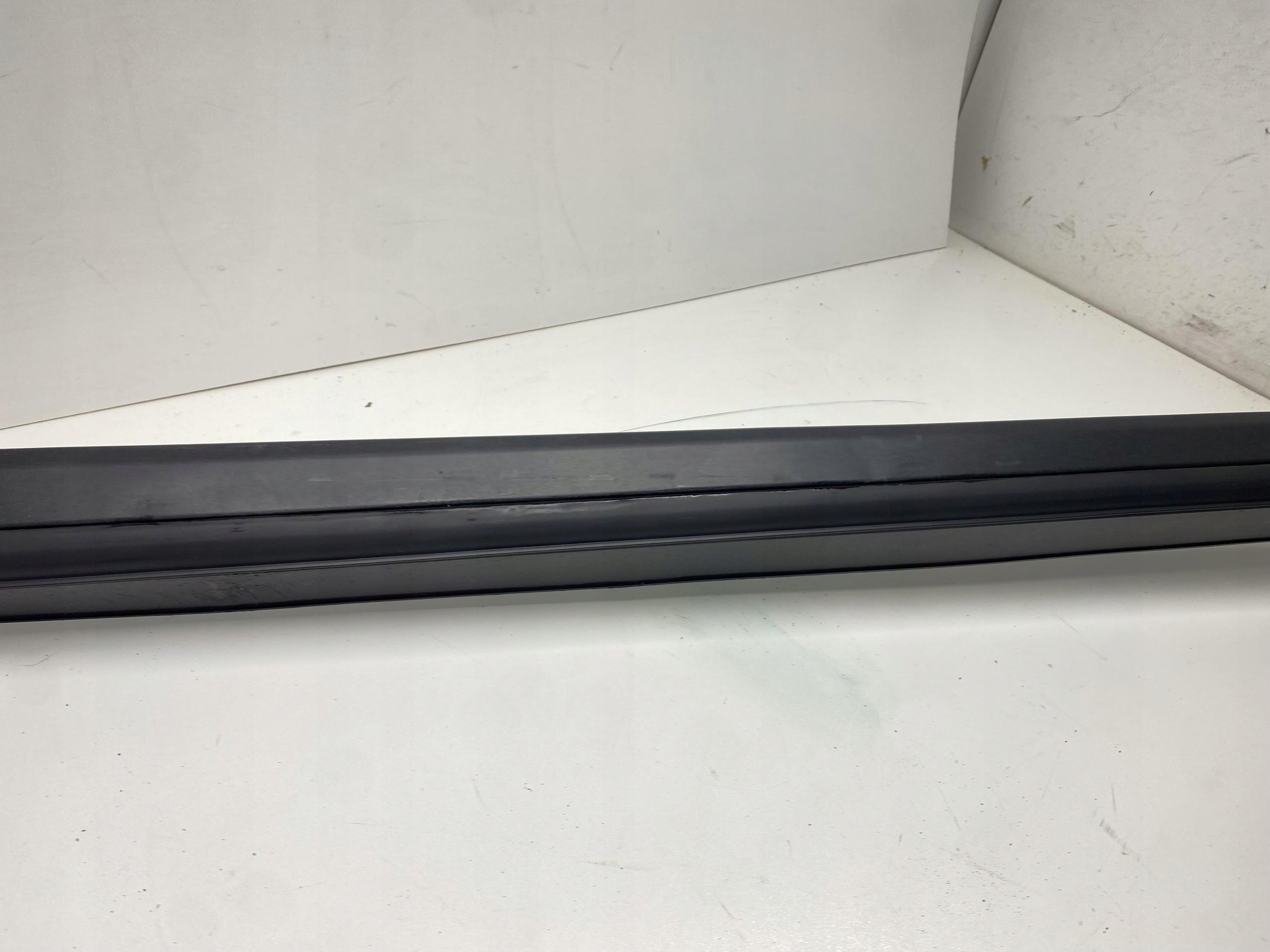 moulding threshold left KIA SORENTO IV 87753-P2000 2019