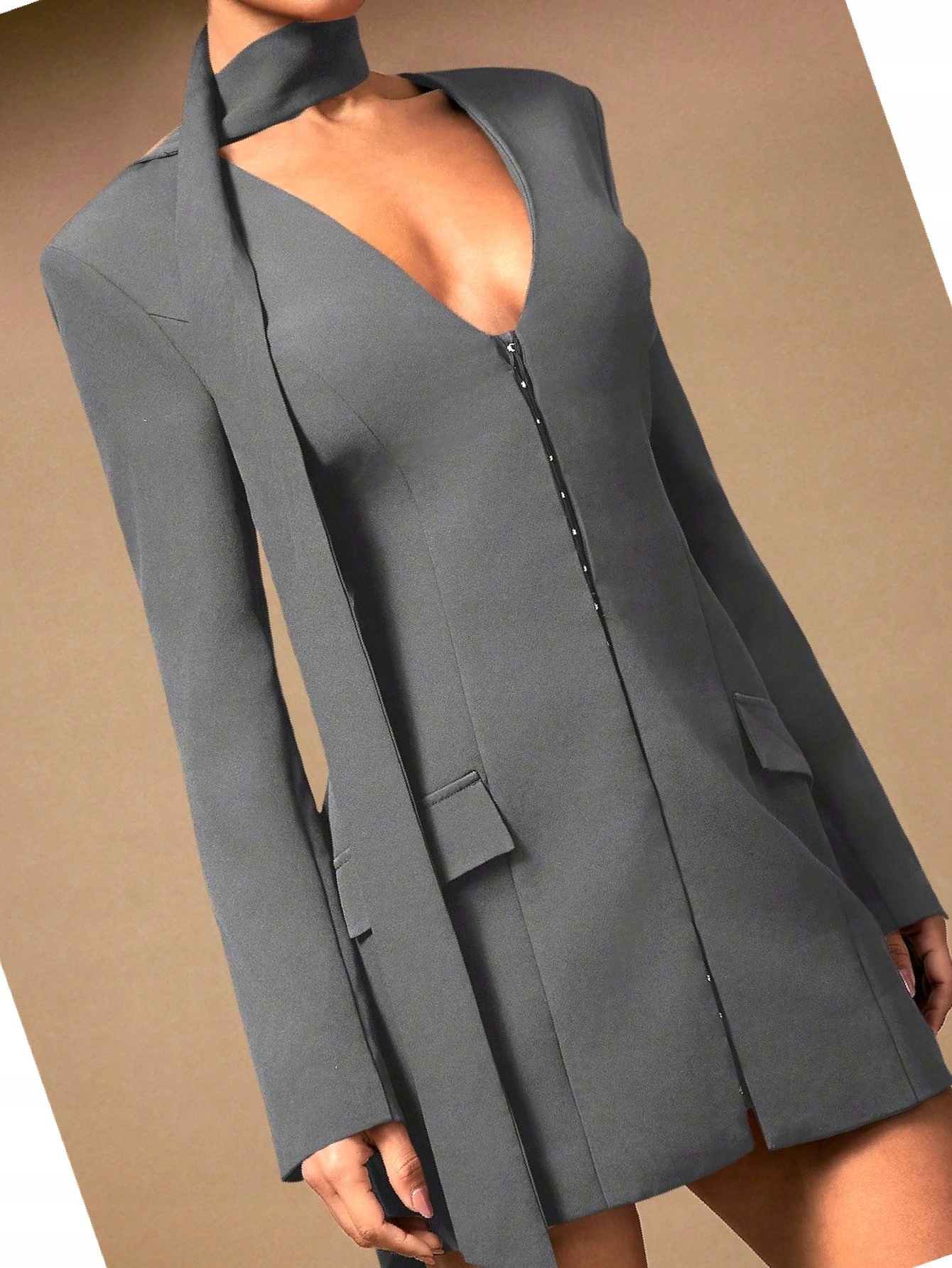 Šaty Krátká s hlubokým výstřihem Šedá Glamour Stylová námořnická...