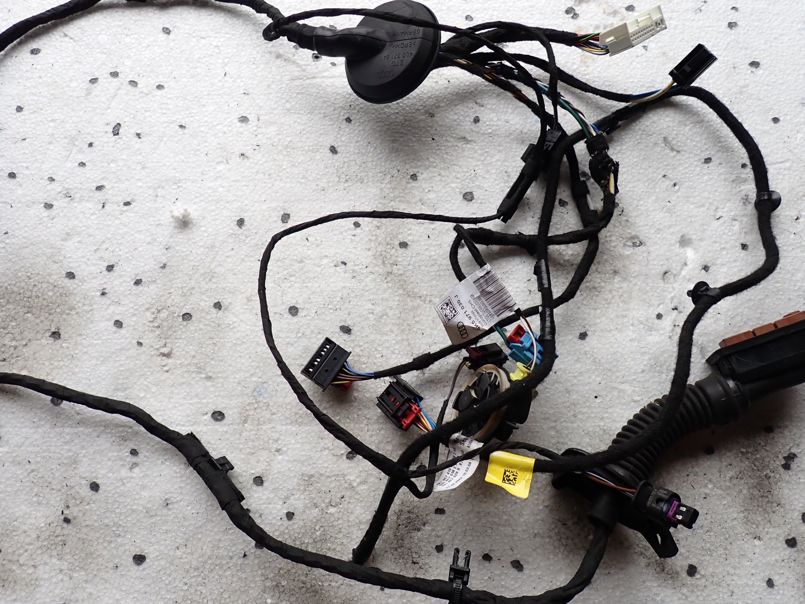 wiring door right front AUDI A6 C8 4K5971030J