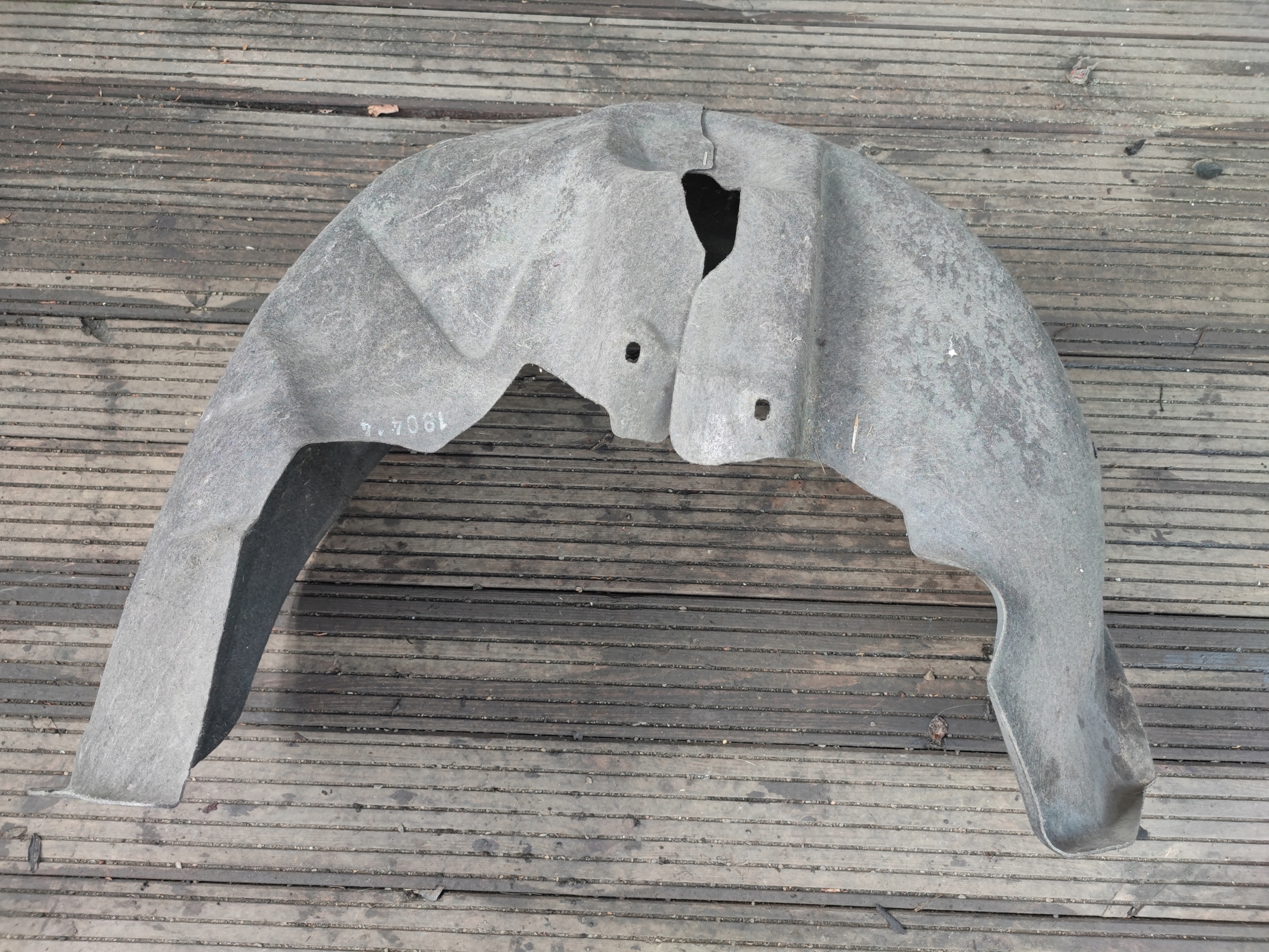 mudguard right rear part AUDI A5 8T0810172G