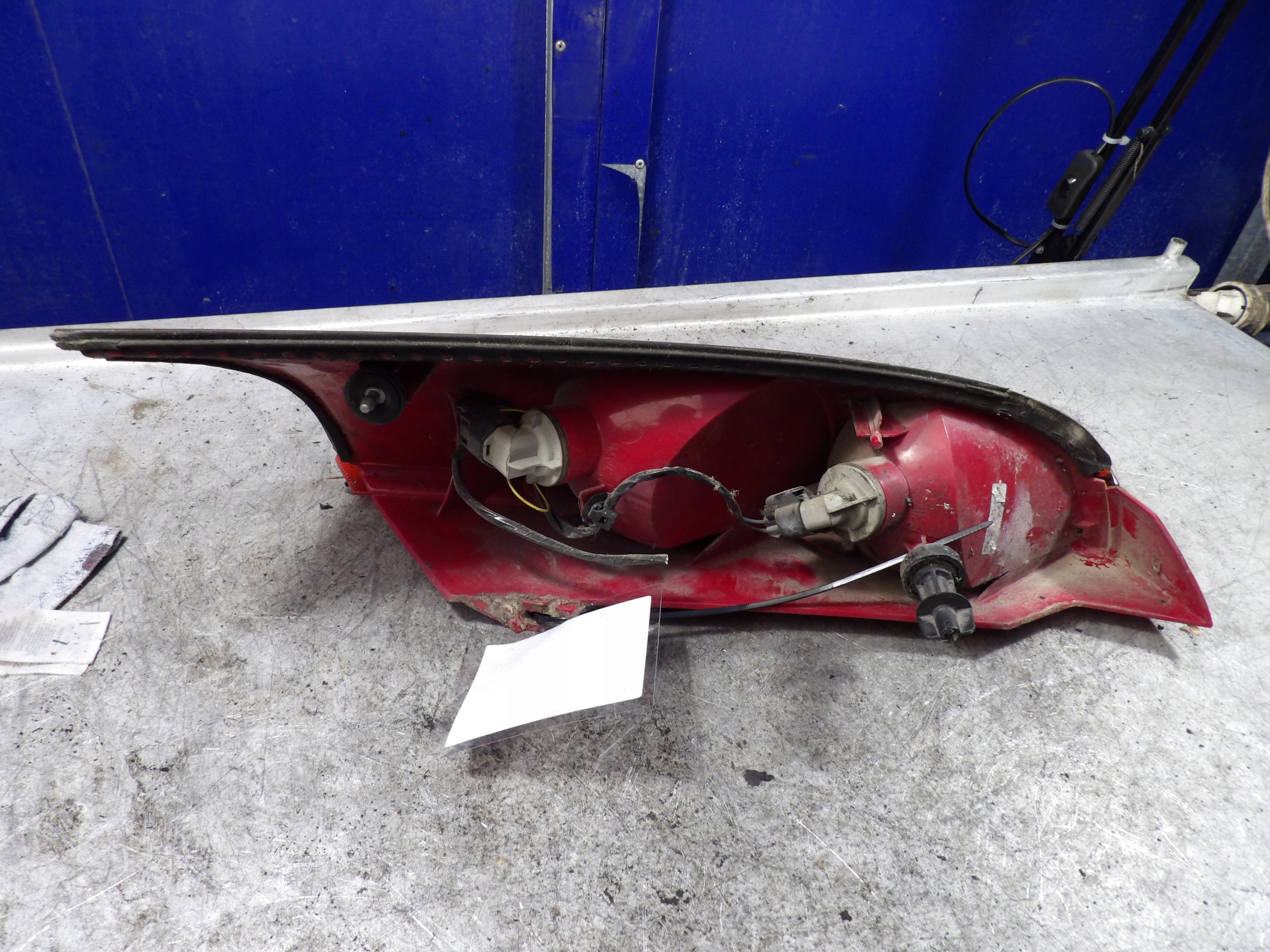 Ford Focus MK1 light rear left