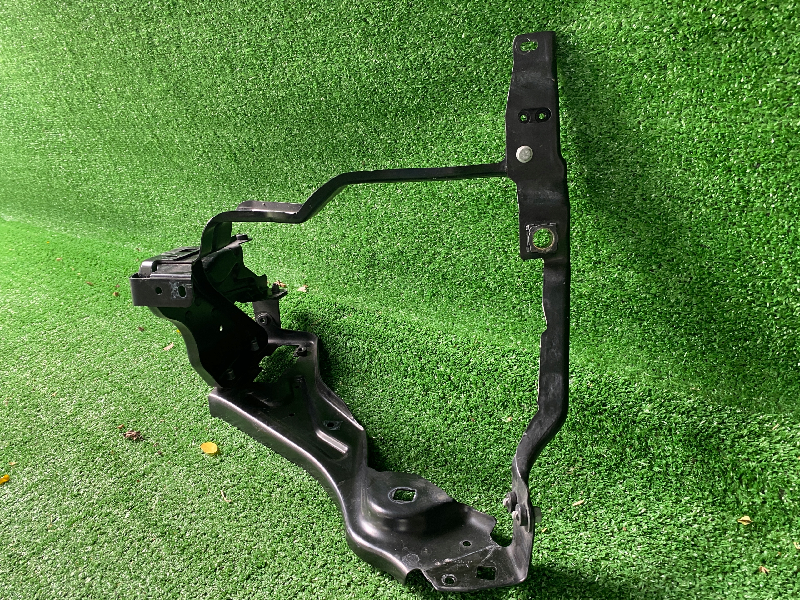 Mercedes C W205 okular left front front left 204626044