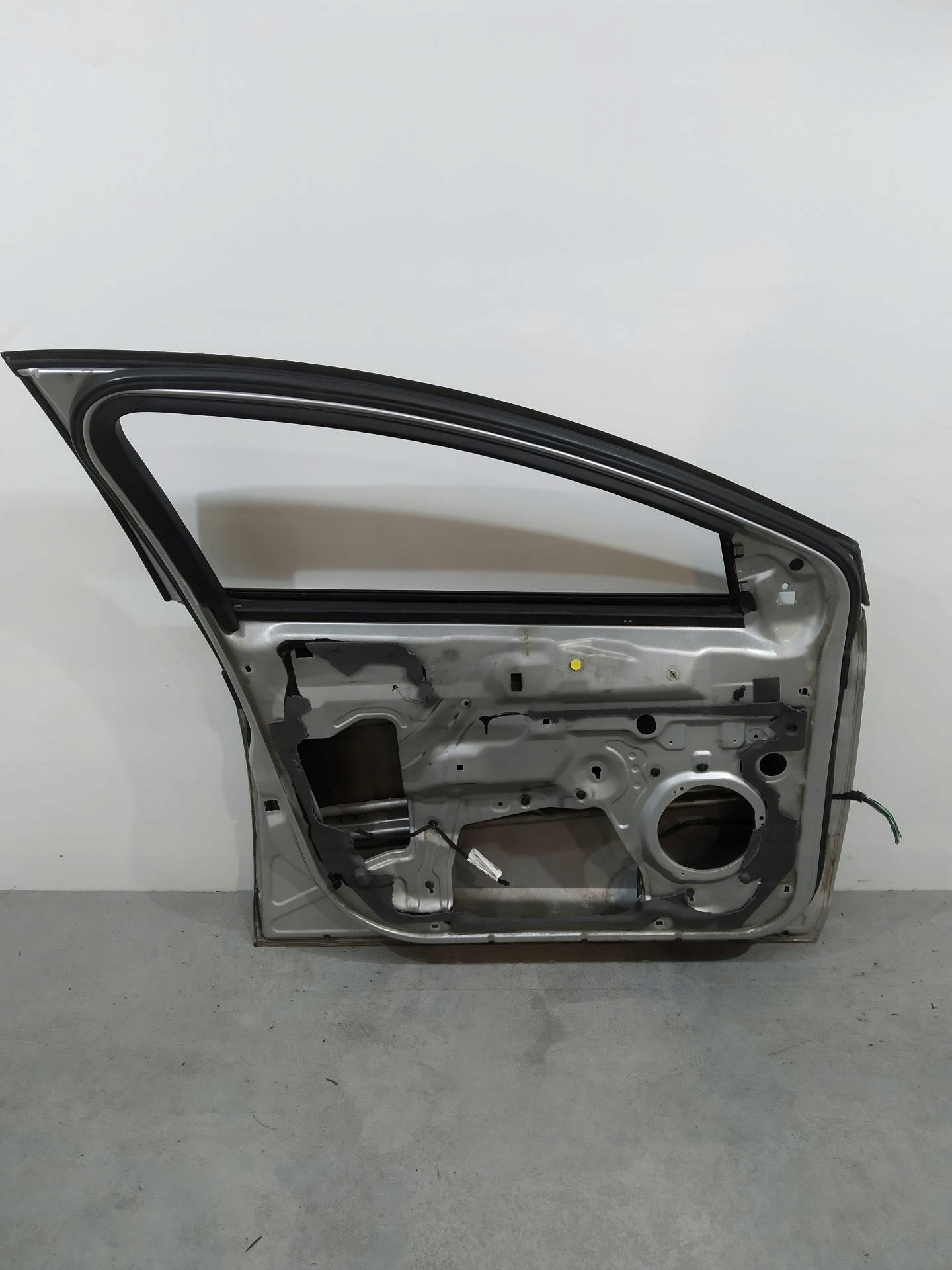 door left front 66 Ford Mondeo Mk4 (2007-2014)