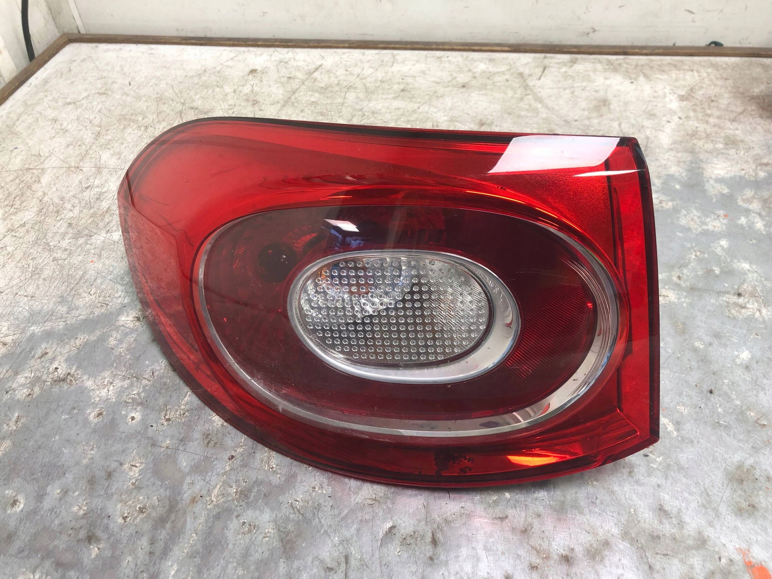 light left rear part VW TIGUAN 5N0945095H