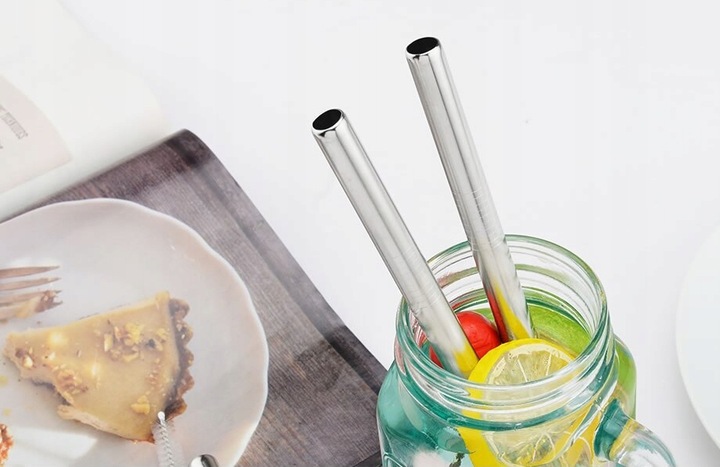 EKO ZESTAW SŁOMEK RURKI STALOWE 4 szt. wielorazowe metalowe + CZYŚCIK Kolor dominujący srebrny