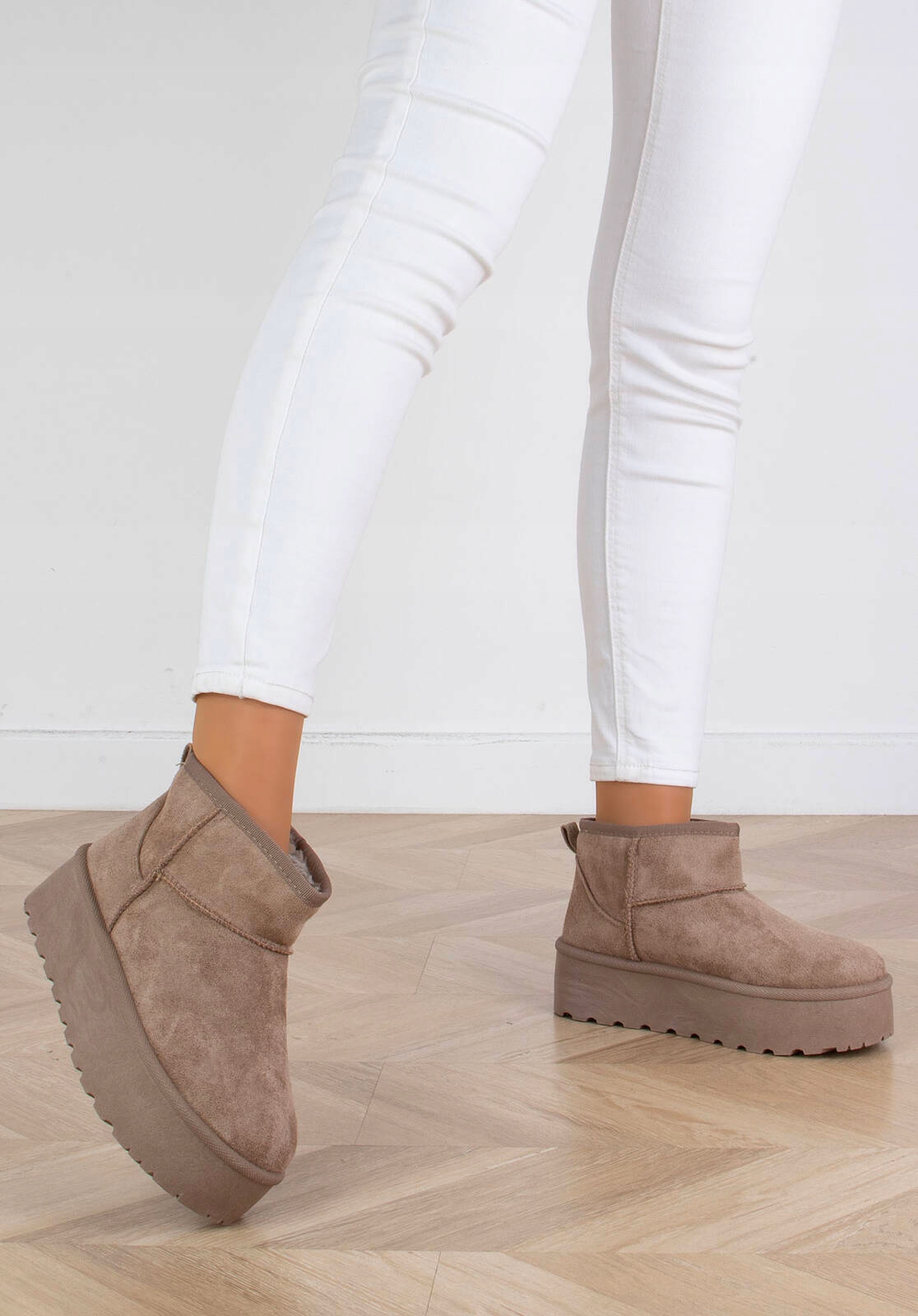 ŚNIEGOWCE BEŻOWE OCIEPLANE BOTKI PLATFORMA WSUWANE 40 Rozmiar 40