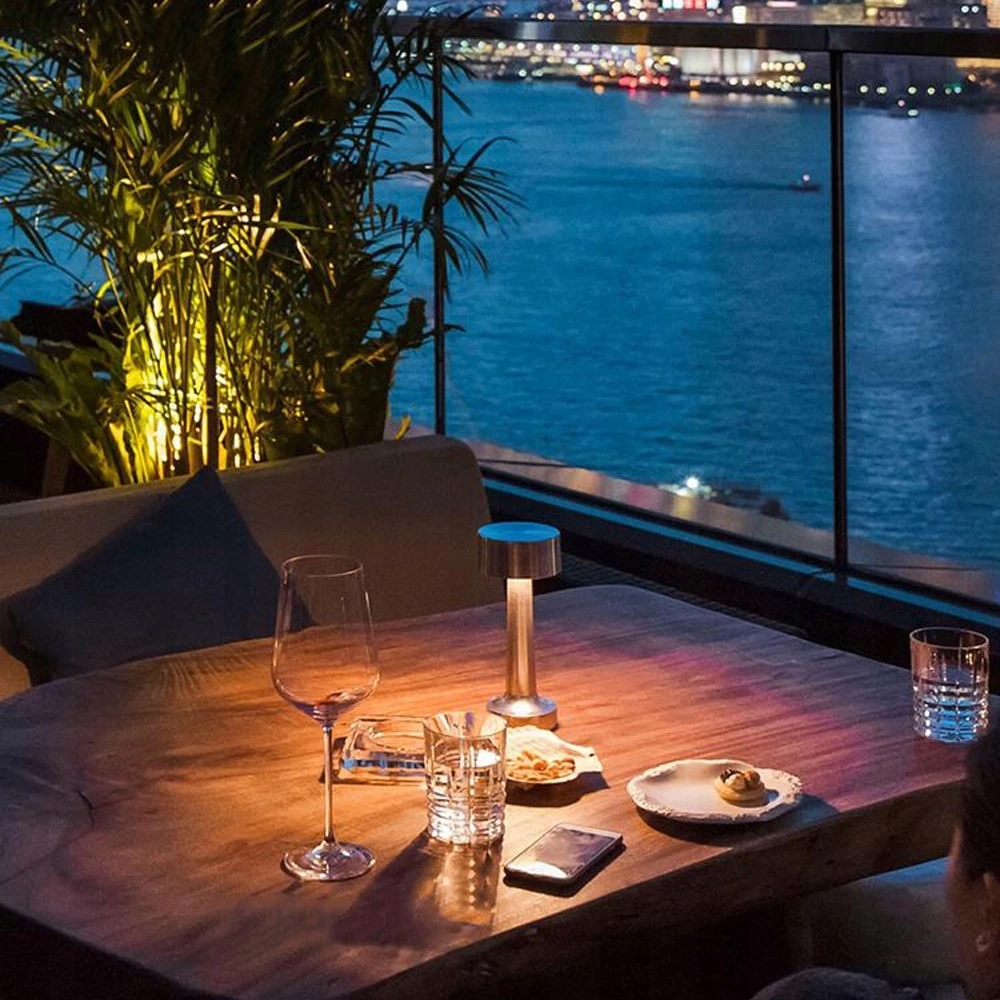 LAMPA STOŁOWA LED DOTYKAĆ BEZPRZEWODOWA ŚWIATŁA OTOCZENIA 1800 MAH Kod producenta LED Table Lamp 3000k -6000k