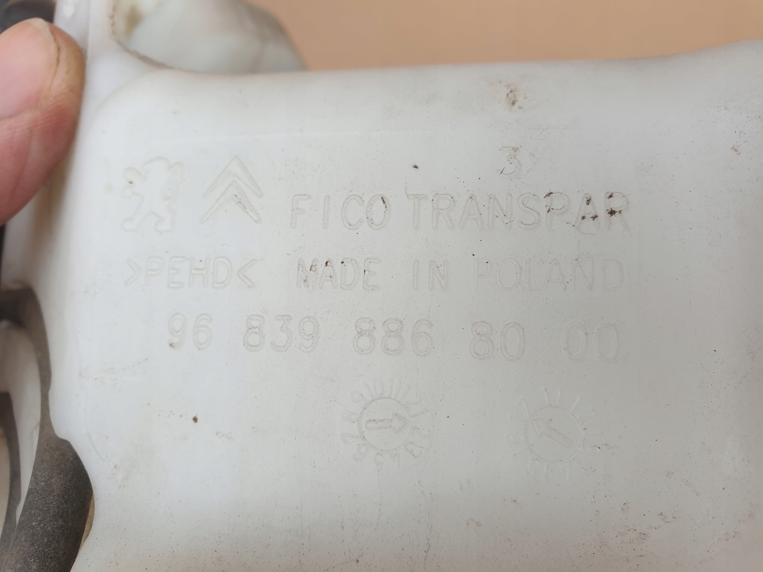 washer fluid tank CITROEN C3 III 2016- 9683988680