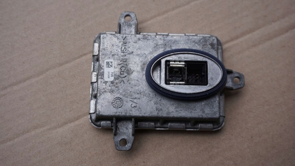 BMW 5 F10 F11 - control unit module lights