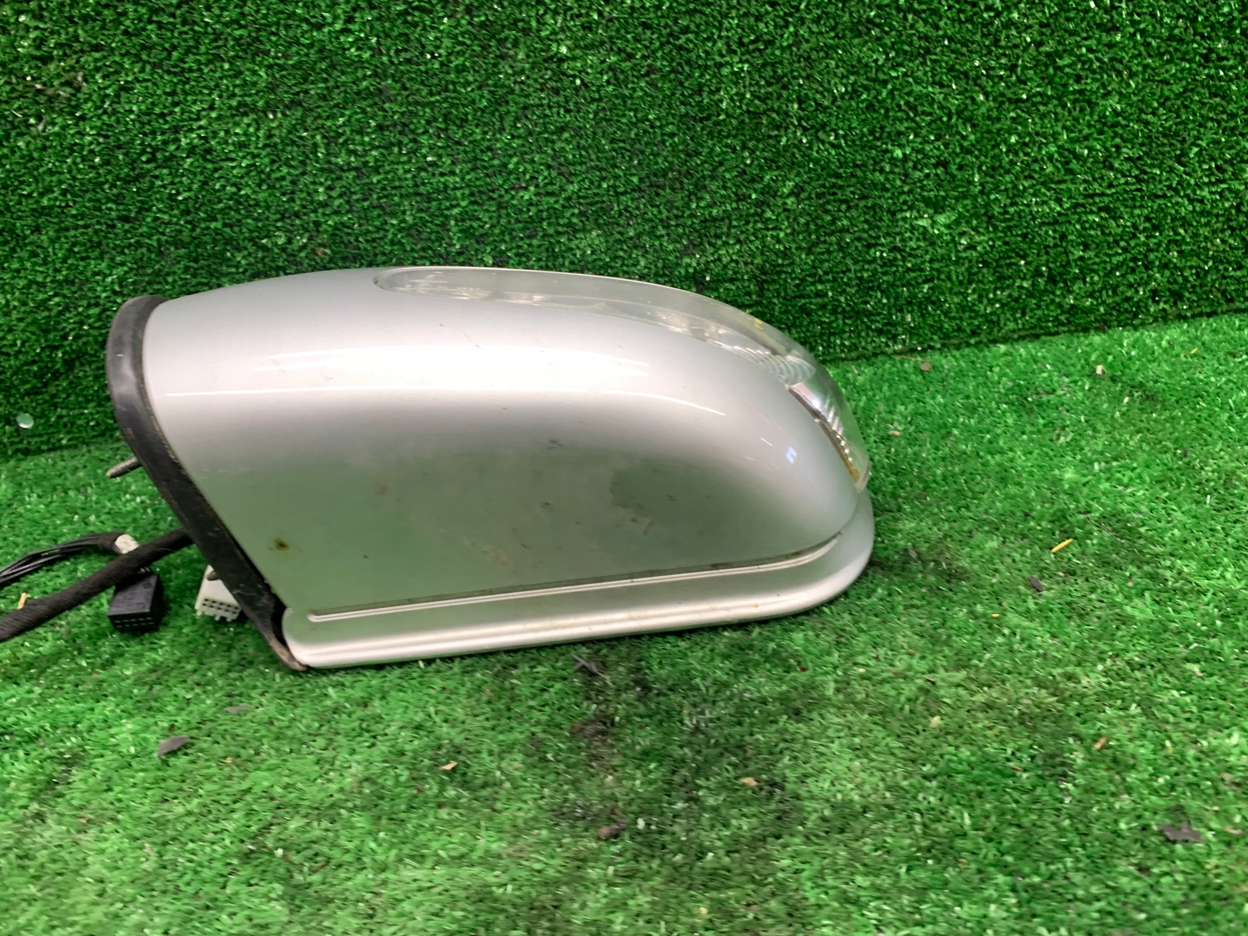 11 EUROPA MERCEDES W211 mirror left 9+2 PIN 9 + 2 C744