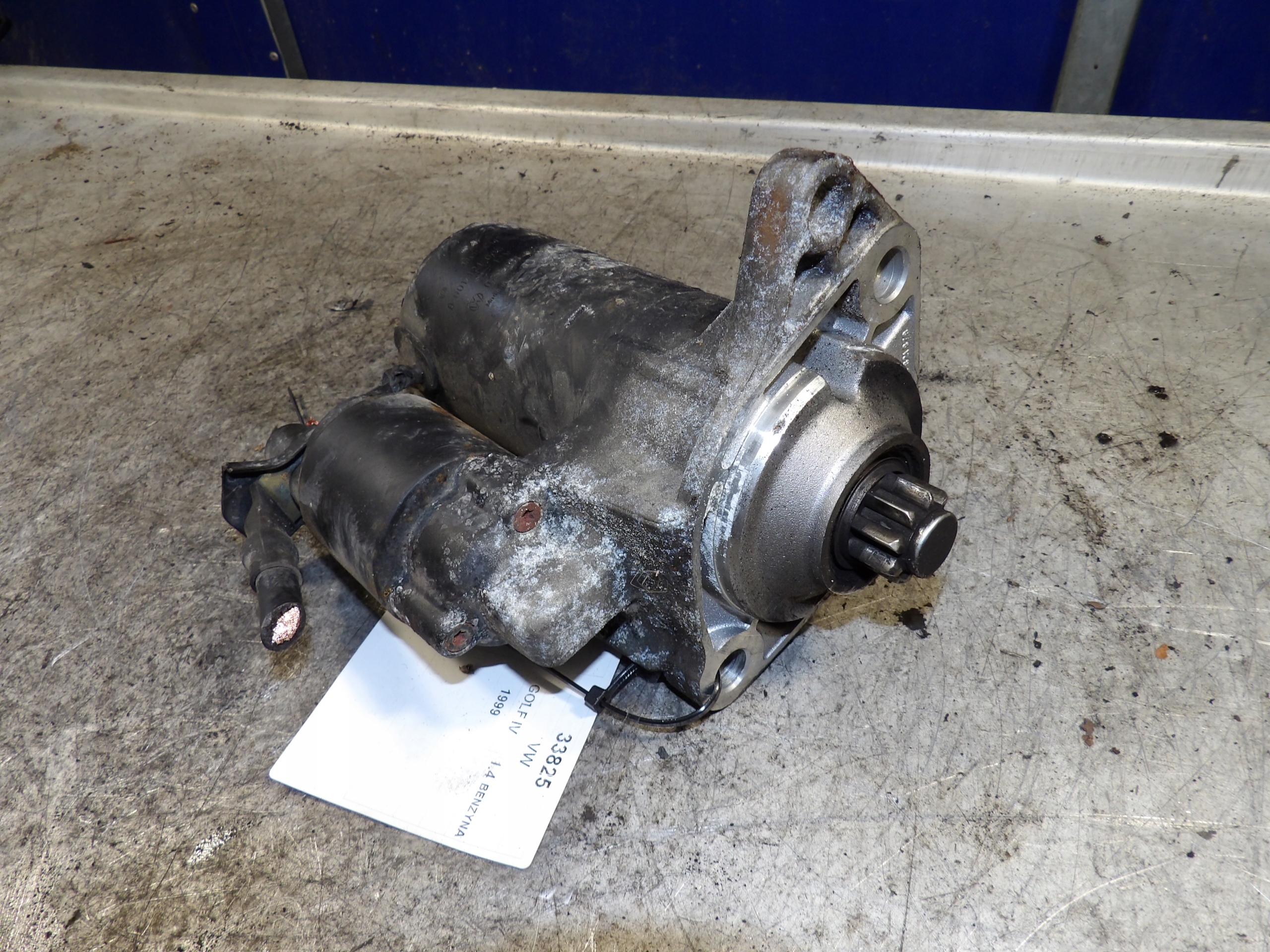 Volkswagen Golf IV starter 1,4B 0001121006