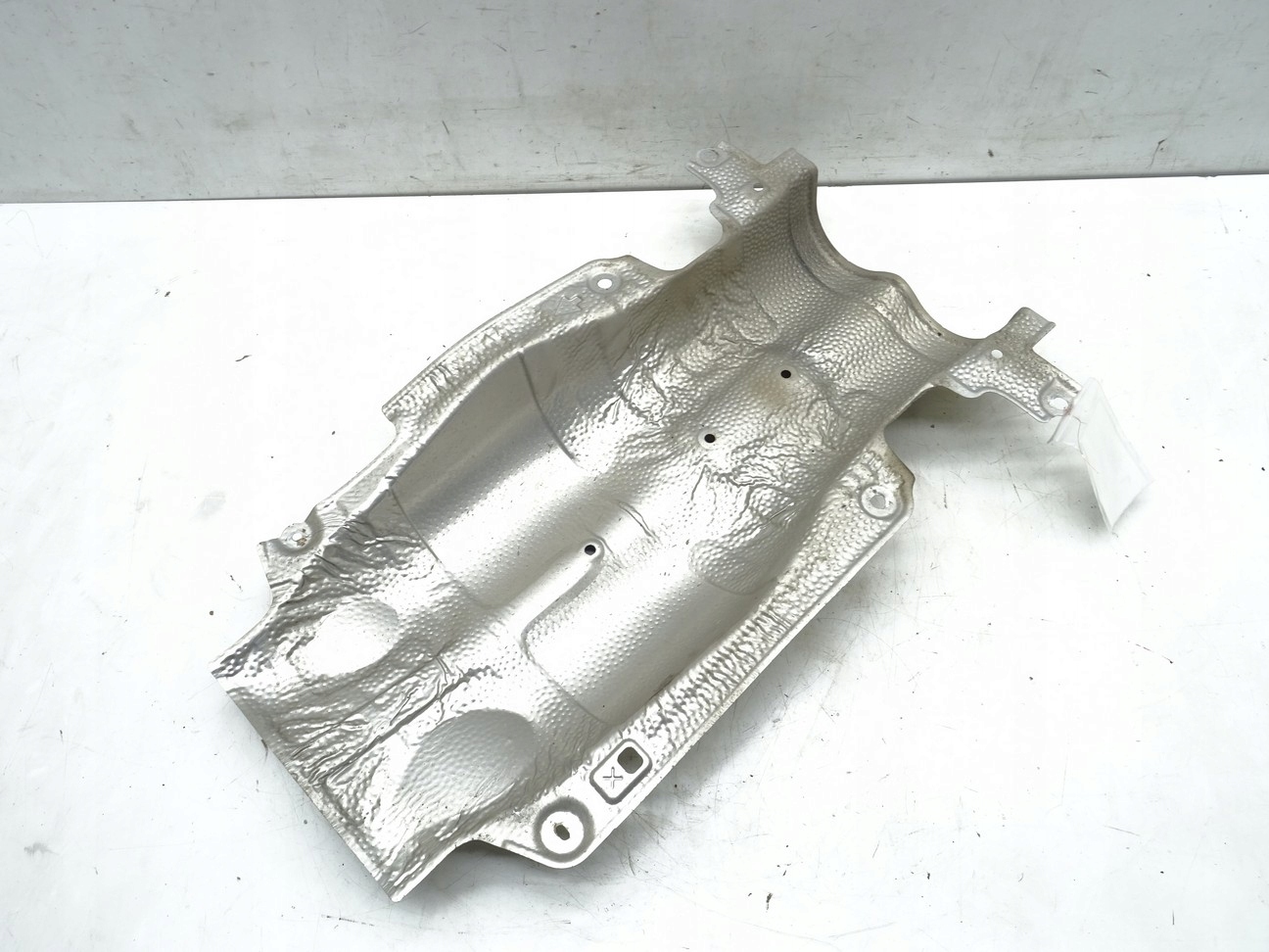 5.0B - ТЕПЛОЗАХИСНИЙ ЕКРАН LEXUS RC F 5.0 B 14-22