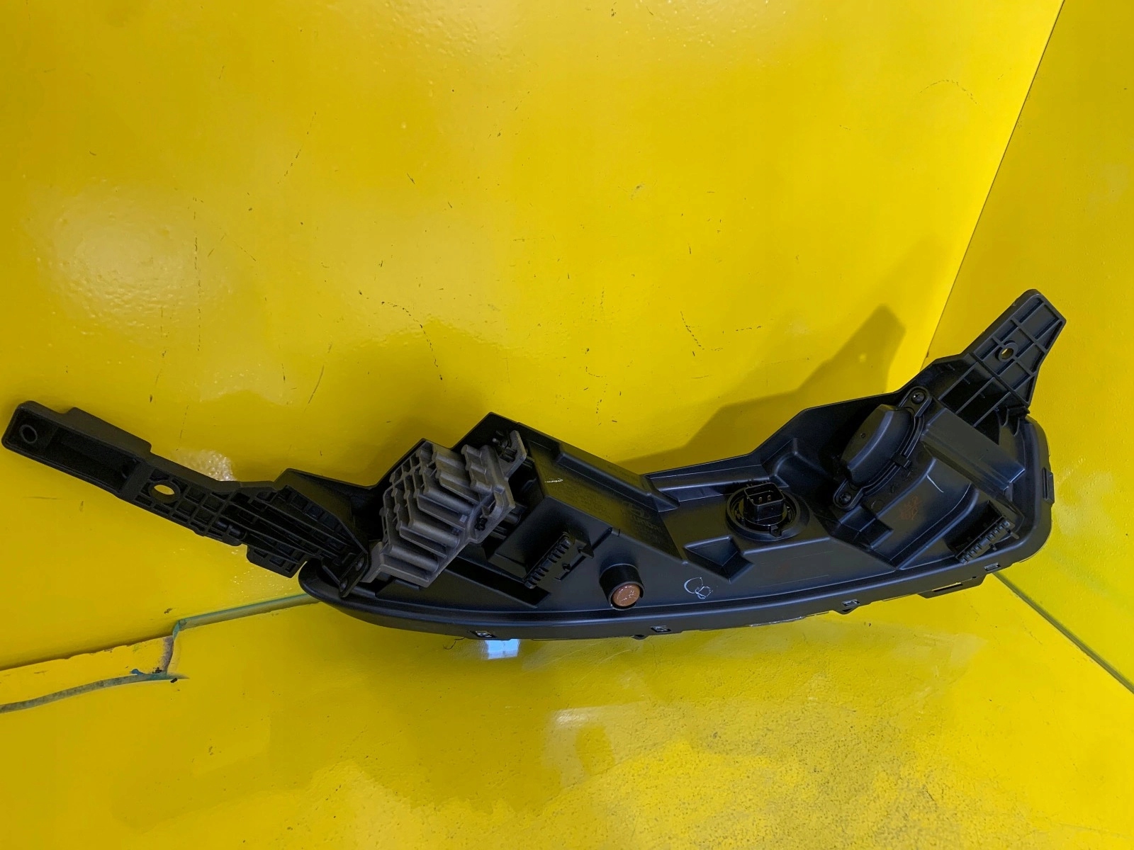 HYUNDAI BAYON 2021- LIGHT LEFT LED 92207Q0600
