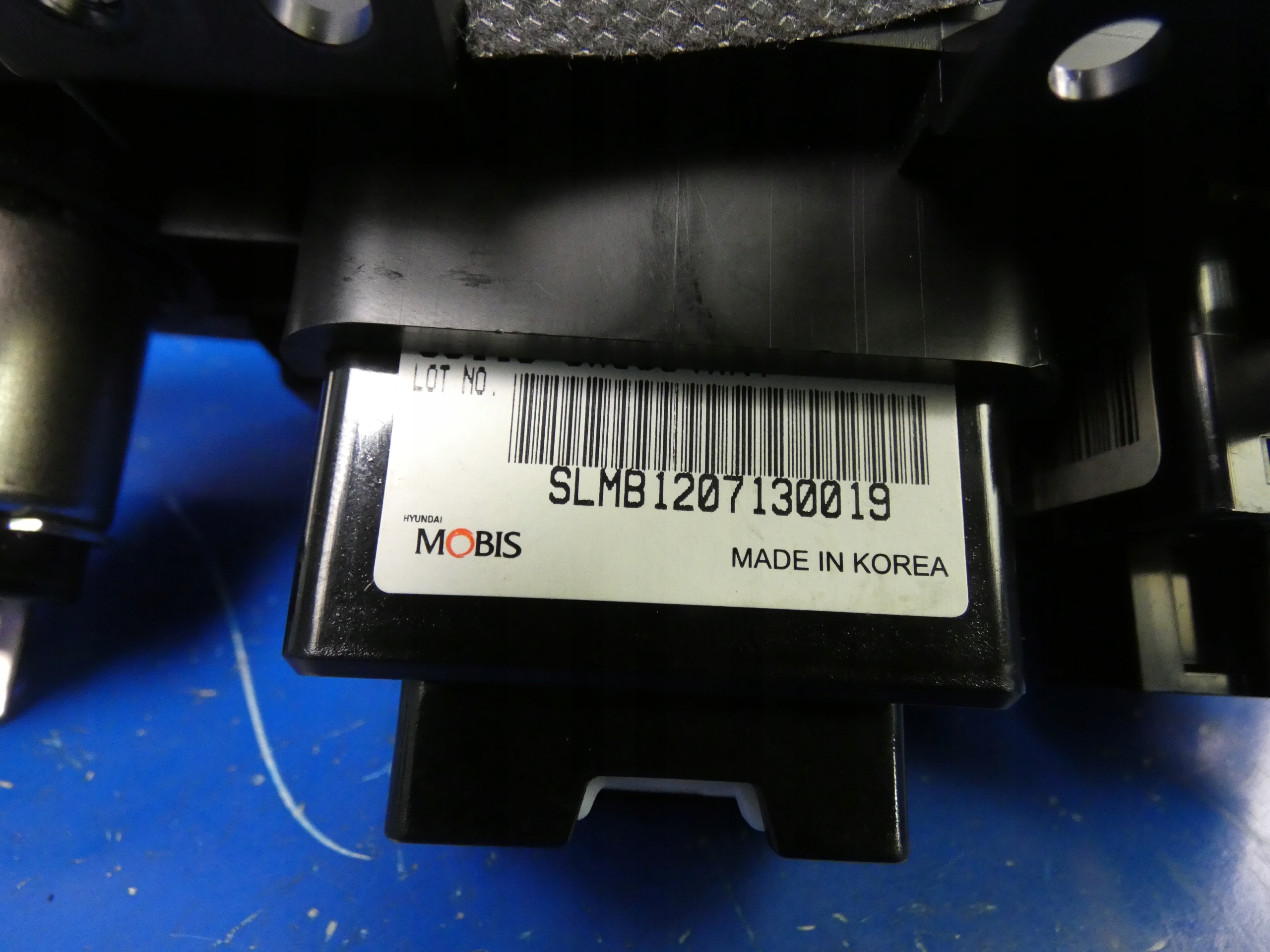 KIA SPORTAGE III adapter USB AUX 12V