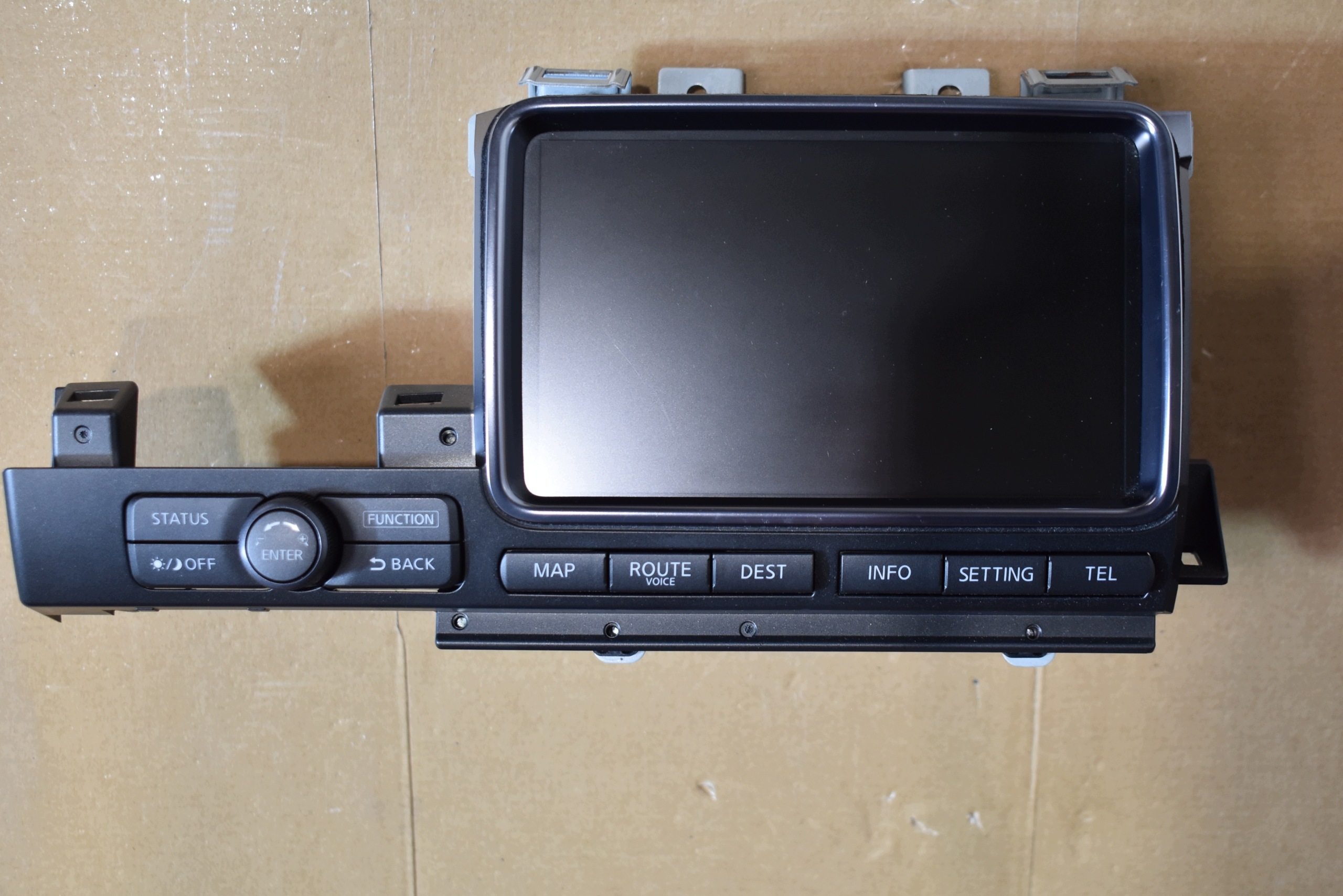perfect condition EKRAN display LCD NISSAN R35 1