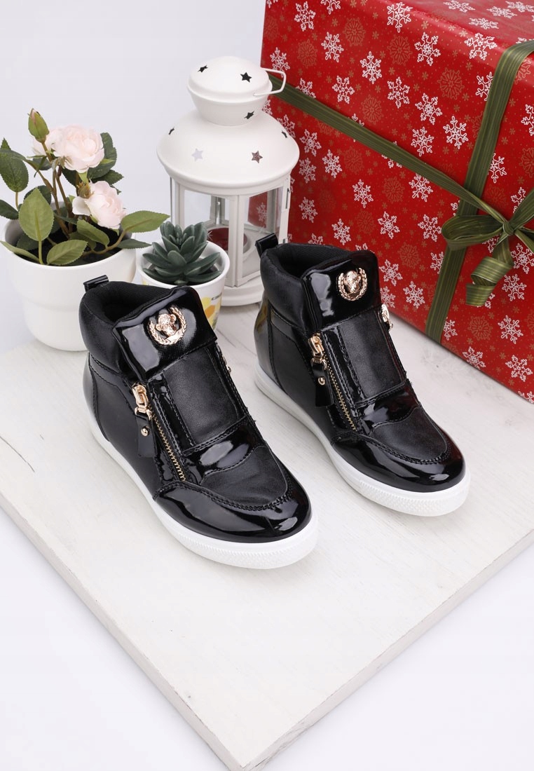 Sneakersy dziewczęce botki czarne ukrytym koturnie Stan opakowania oryginalne