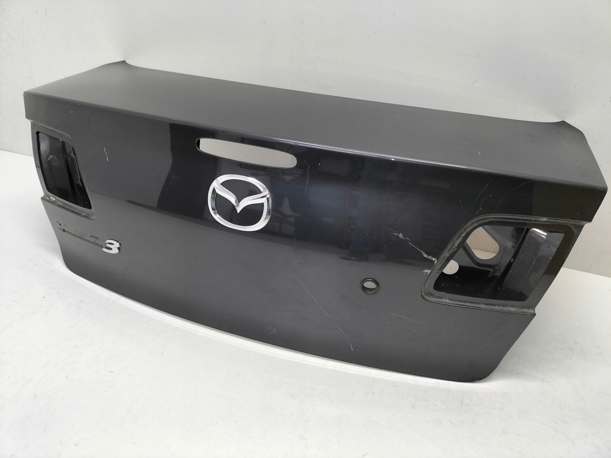 boot doors boot rear part MAZDA 3 and BK 03-09 sedan