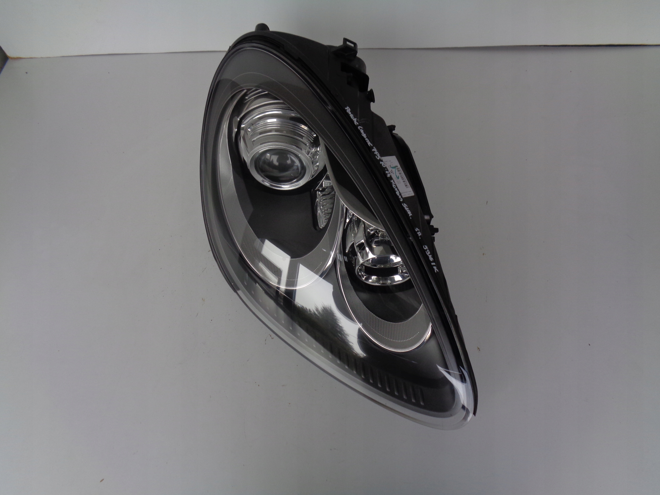 light right PORSCHE CAYENNE 7P 7P5 10-14 XENON positioning