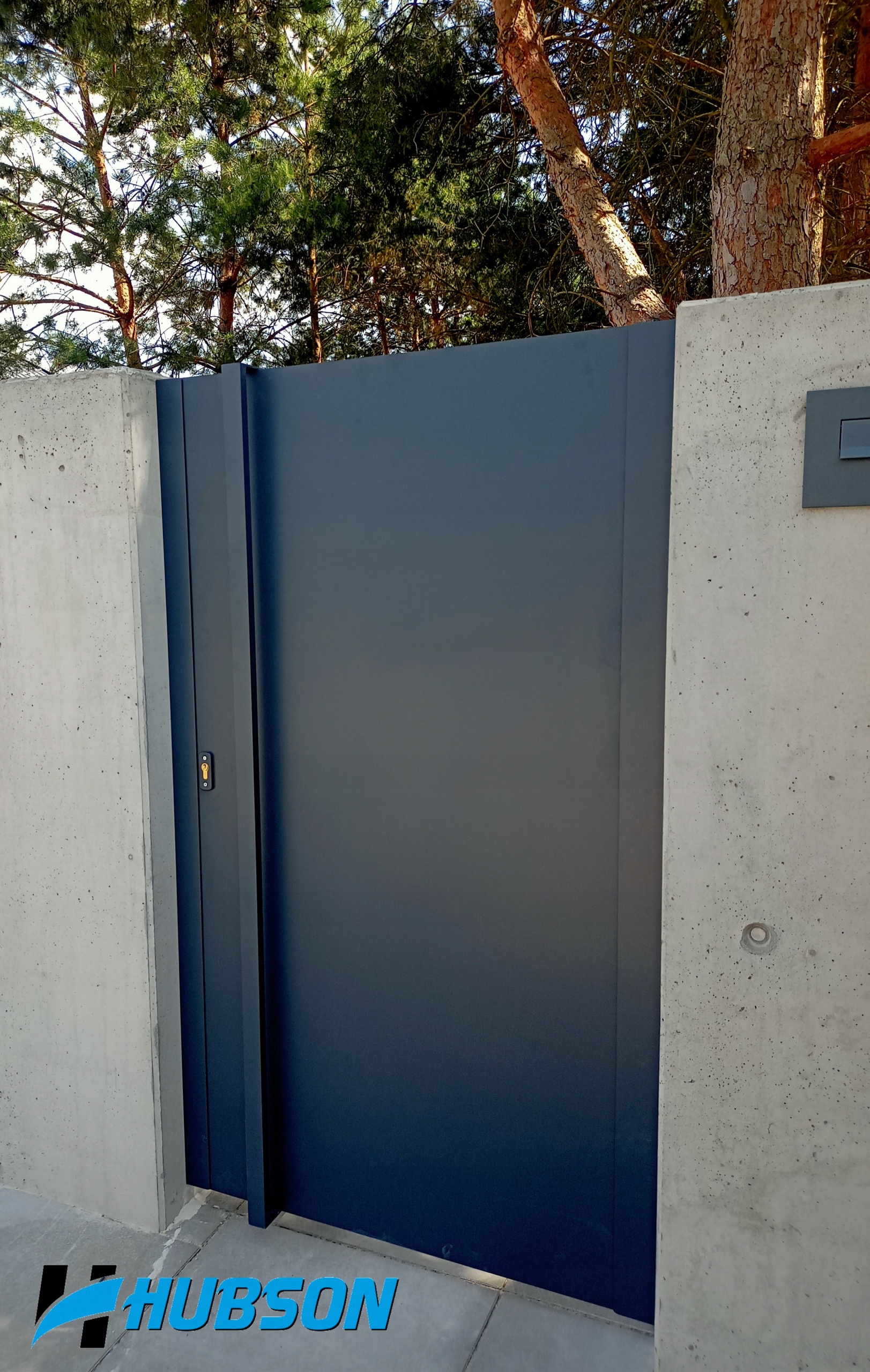 Furtka Aluminiowa Pełna Blacha Brama Nowoczesna Rodzaj furtka