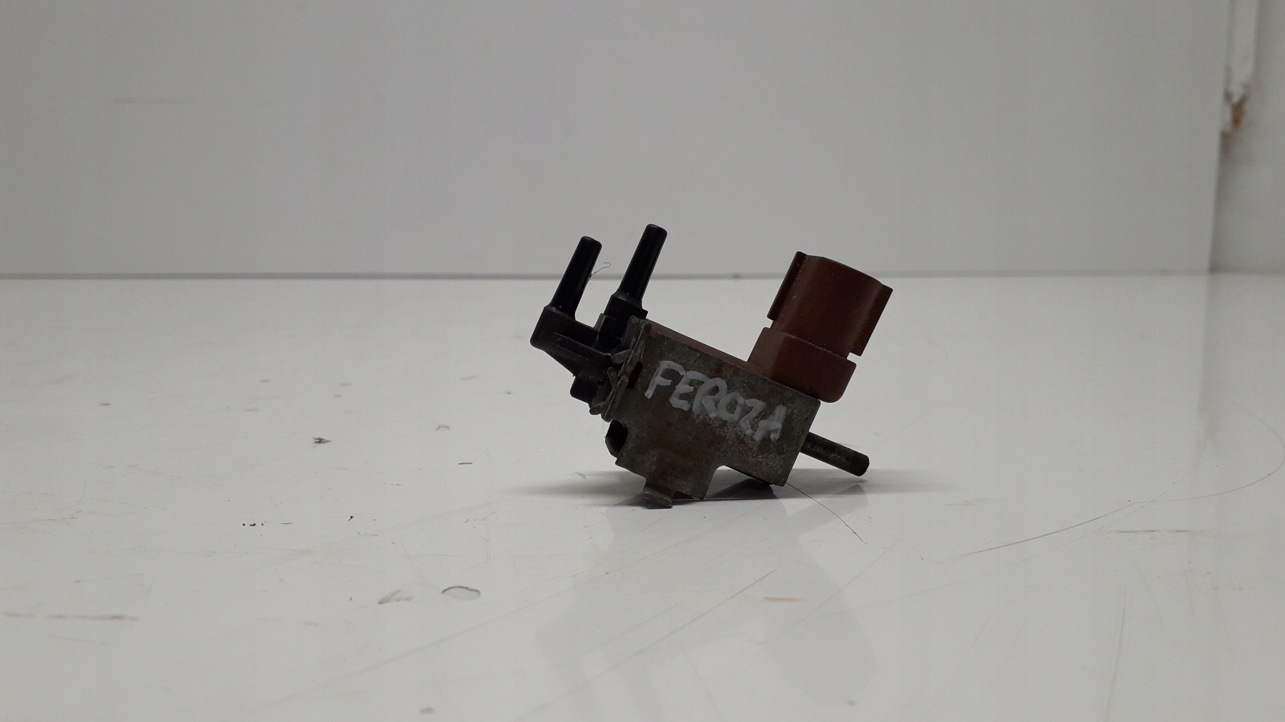 DAIHATSU FEROZA ZAWÓR PODCIŚNIENIA 17650-87612