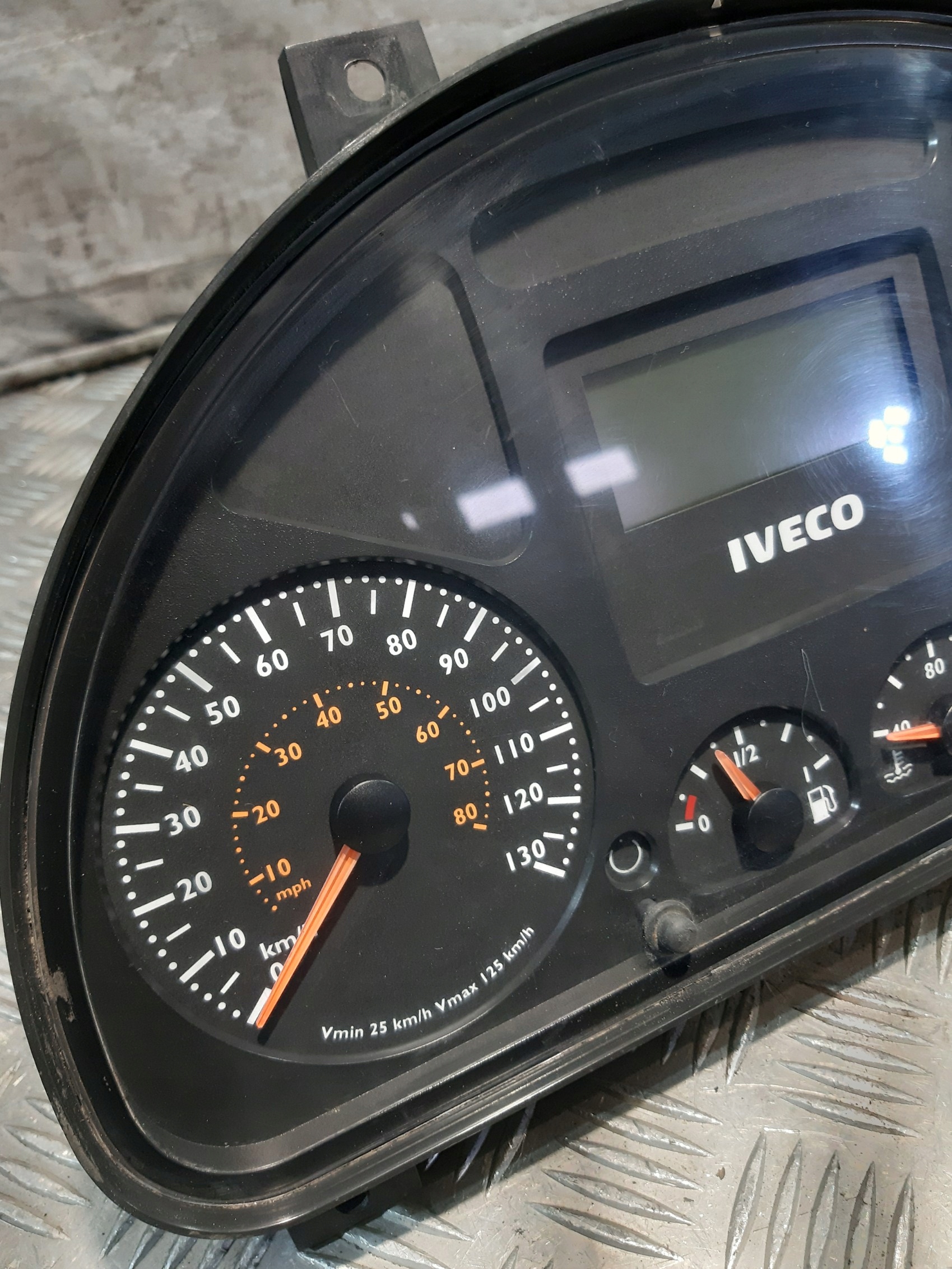 dials dials 504254397 IRISBUS running board wskaznikow