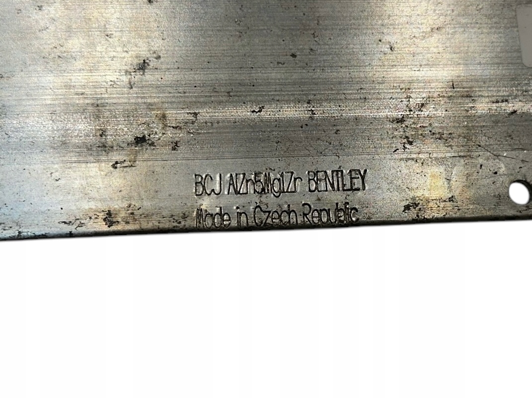 BENTLEY NEW FLYING SPUR sider front rama pillar 3SE805241A