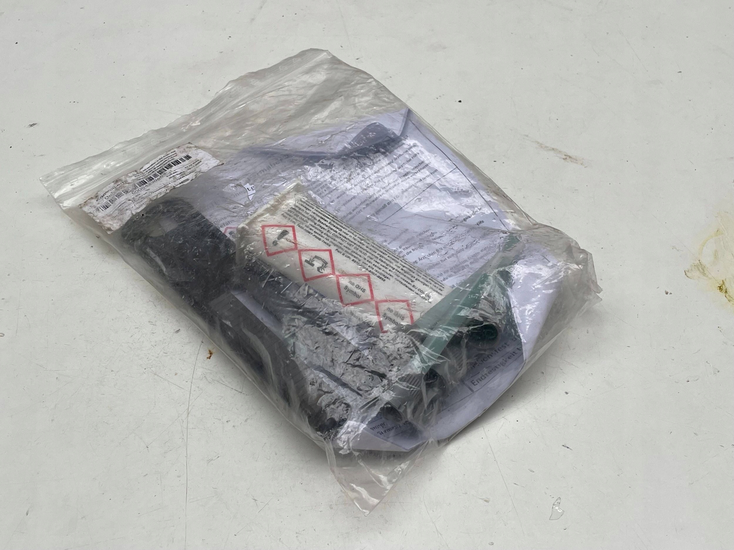 VW AUDI PORSCHE running board KLEJ 00004330653 !J