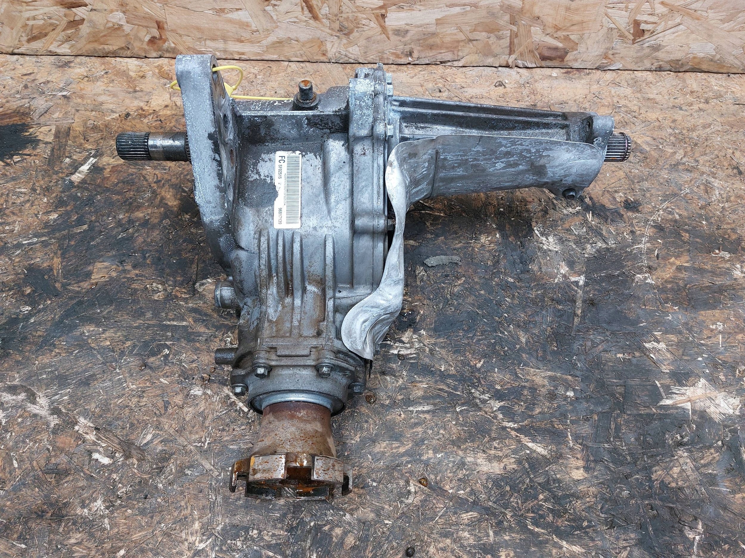 REDUKTOR gearboxes CHEVROLET CAPTIVA ANTARA 2.0 VCDi 96817139