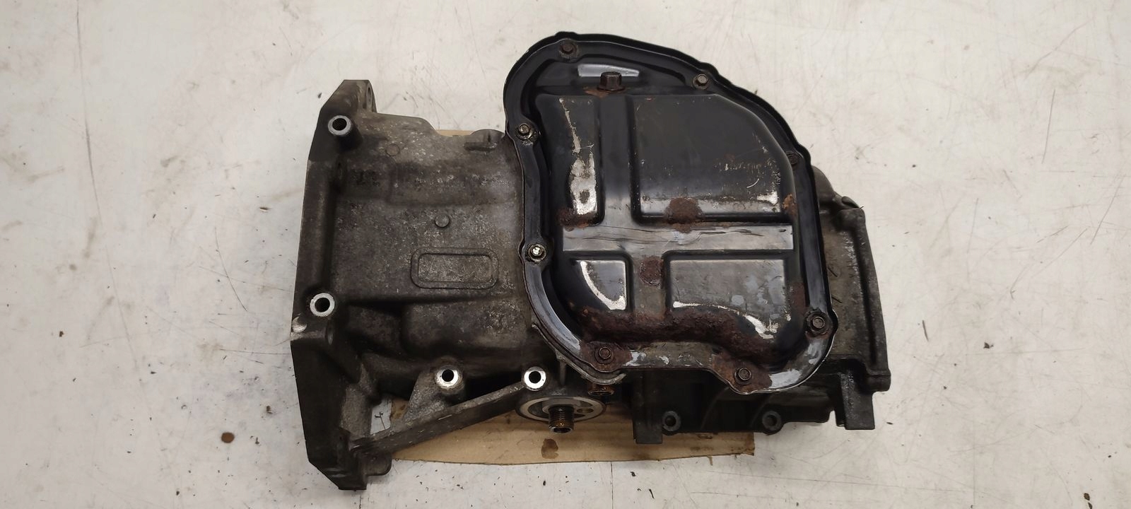 Ölwanne Nissan Qashqai 1,6B HR16