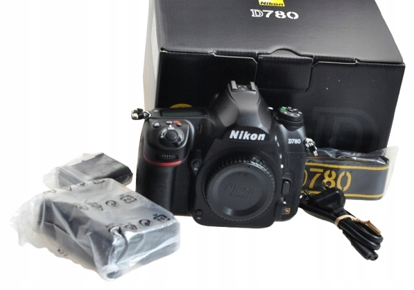 Fotoaparát Nikon D780 Body Nový ||