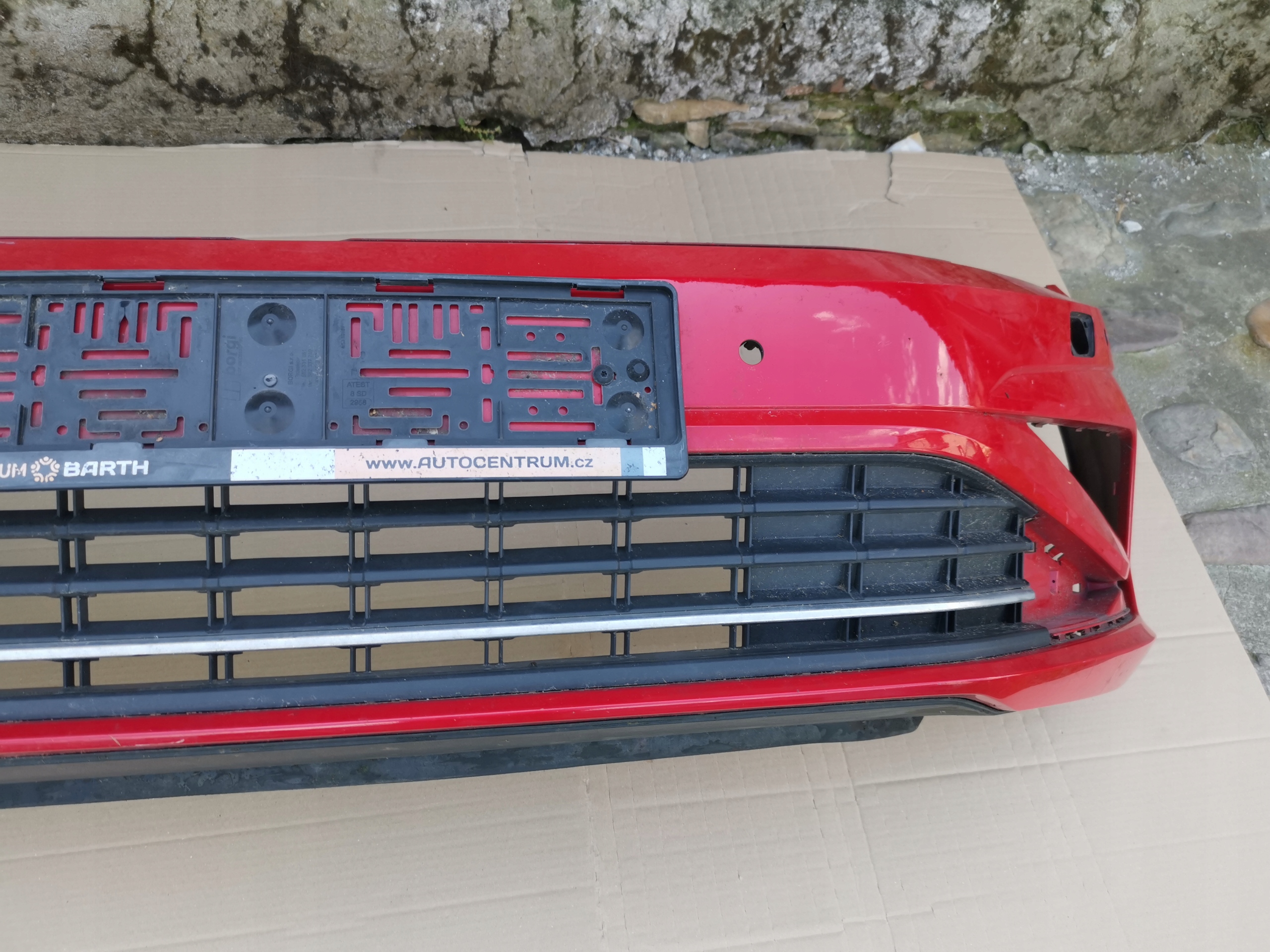 VW Golf Sportsvan Lift front bumper front