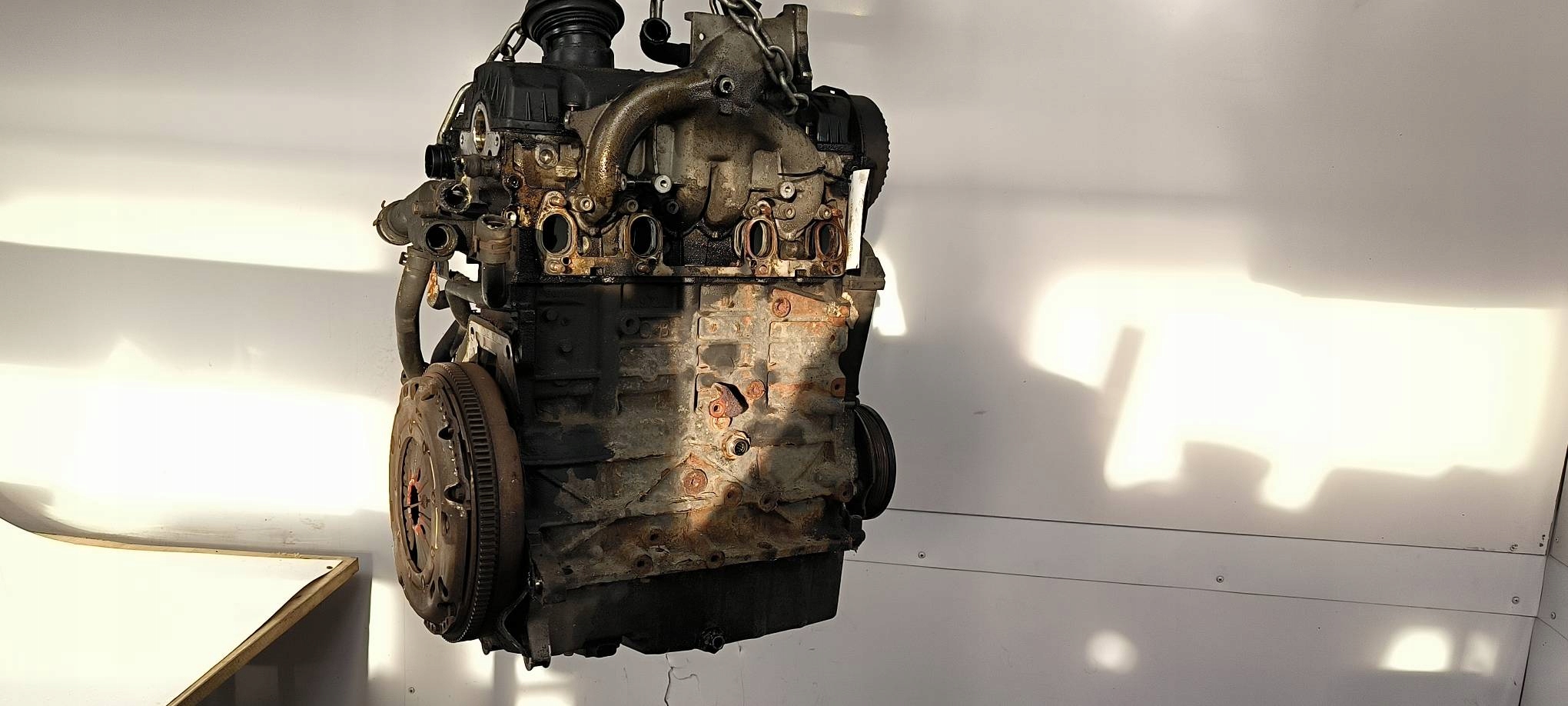 engine pillar BXE 1.9 TDI 104 KM SKODA OCTAVIA II