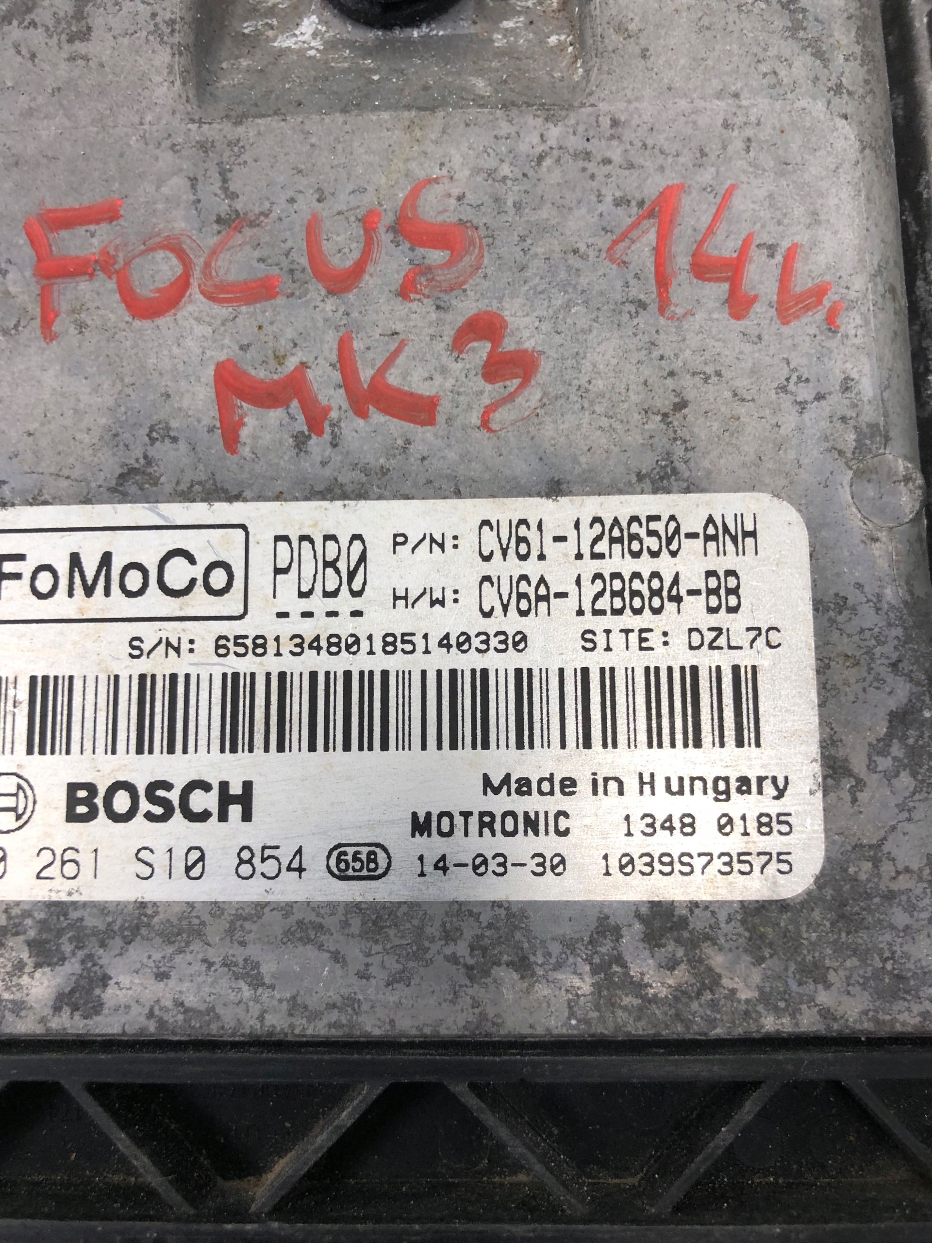 computer of the engine FORD FOCUS MK3 CV61-12A650-ANH