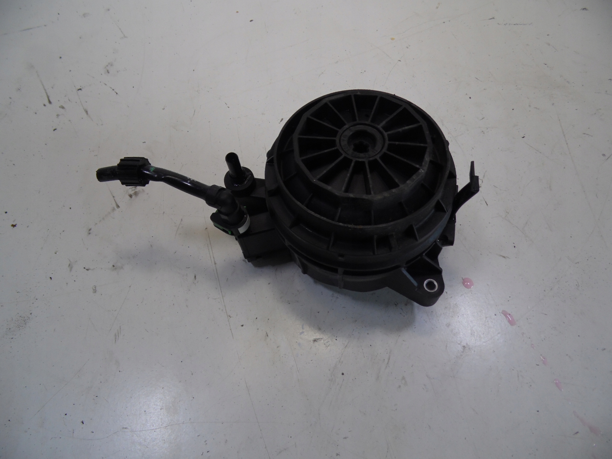 Топливный фильтр MERCEDES W238 W213 6540900252